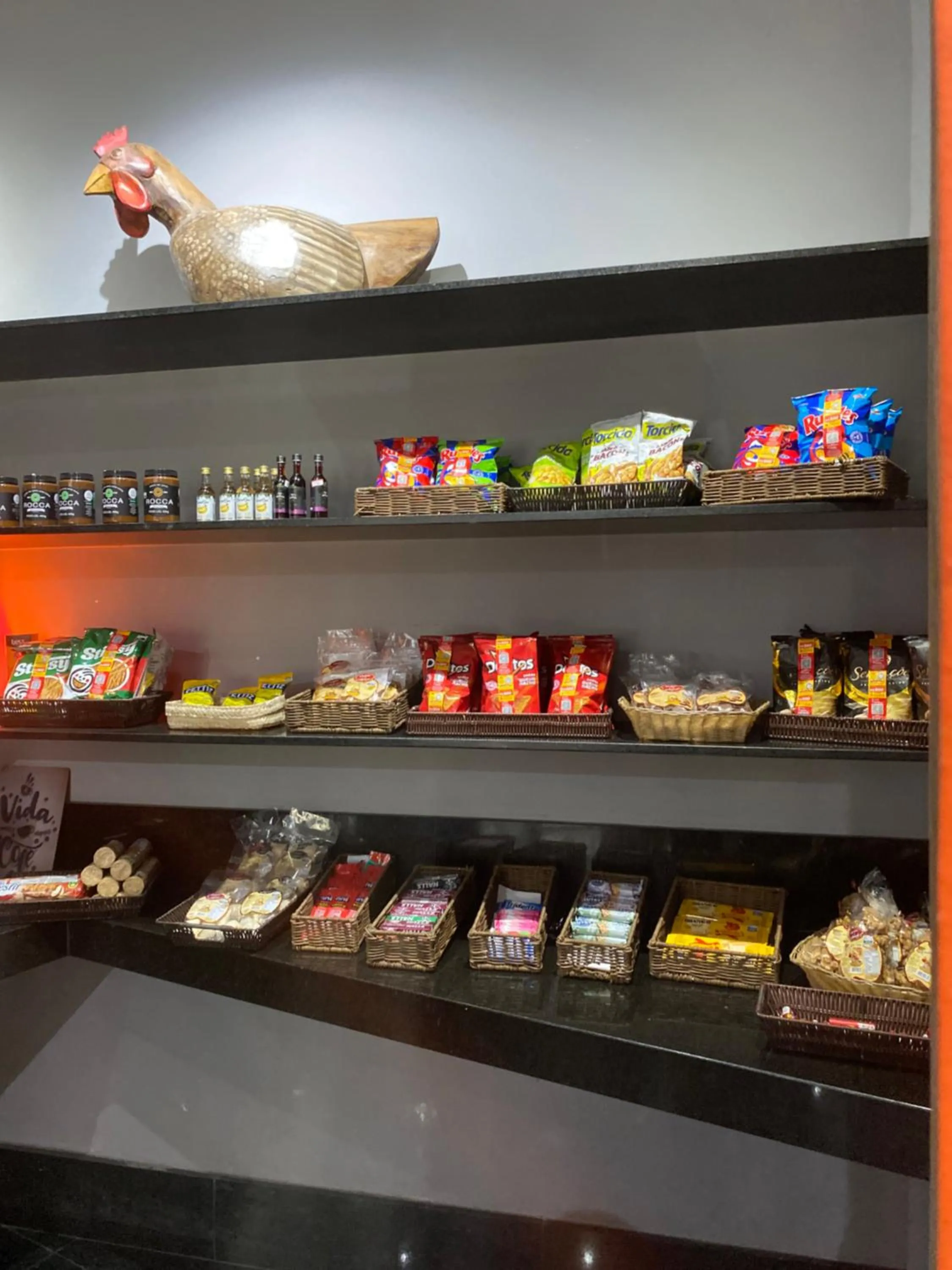 Food and drinks in Royal Design Savassi Hotel