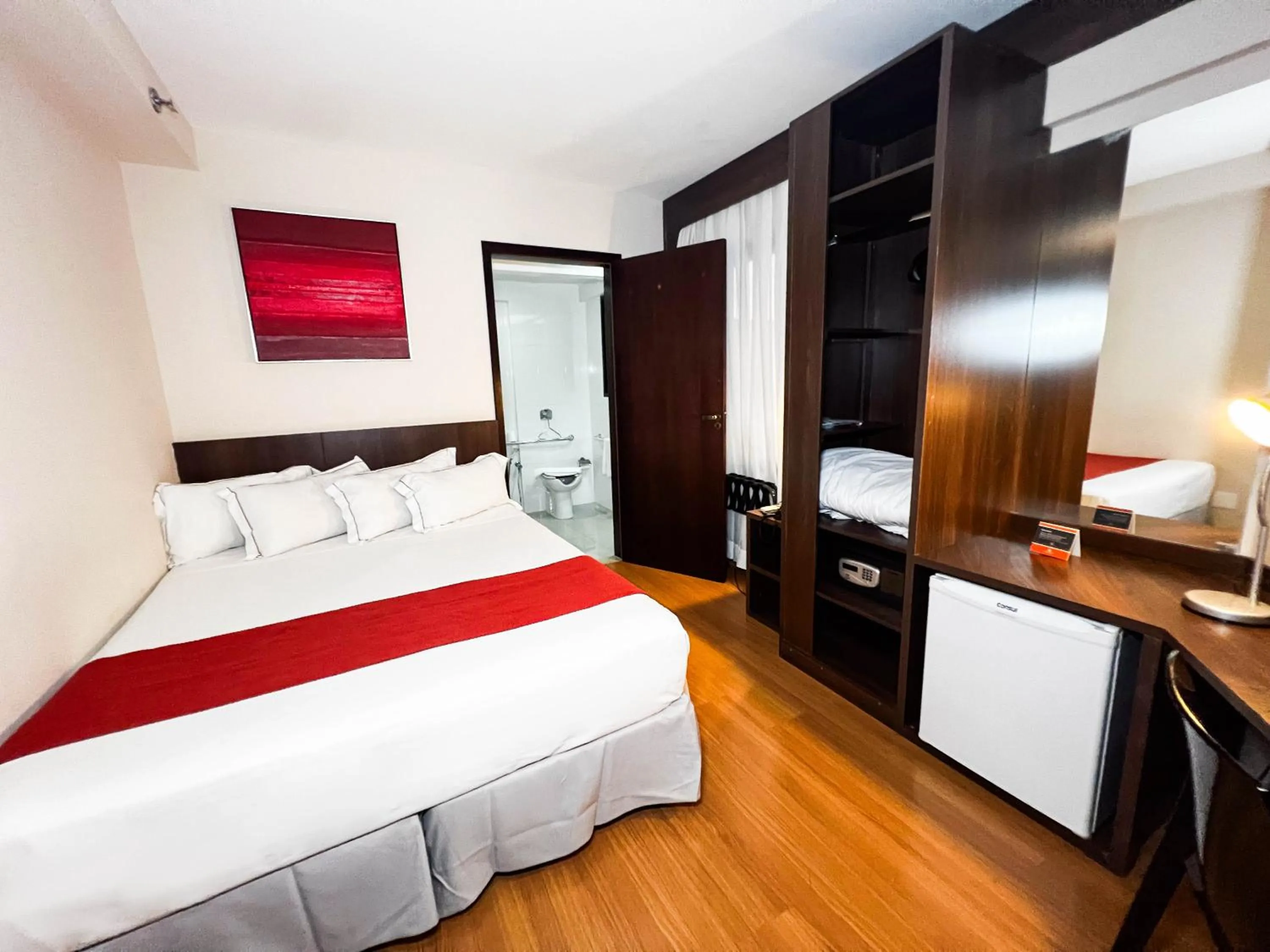 Bed in Royal Design Savassi Hotel