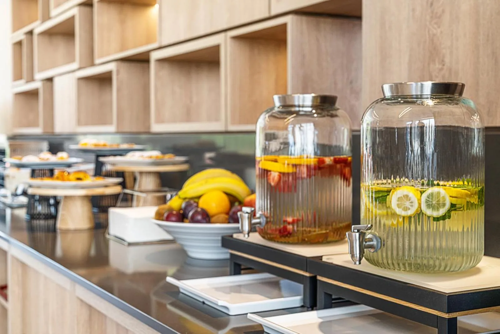 Breakfast in Moov Hotel Lisboa Oriente