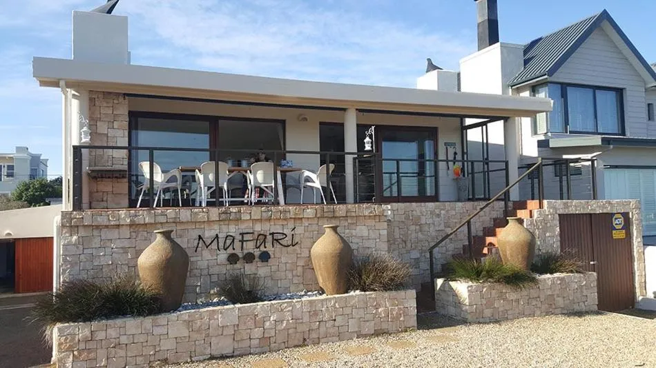 Mafari Beach House