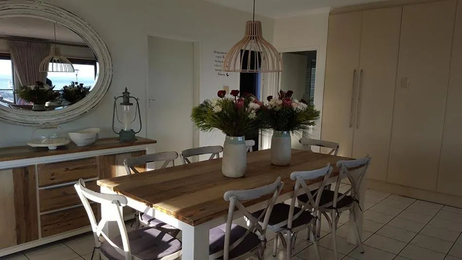 Mafari Beach House