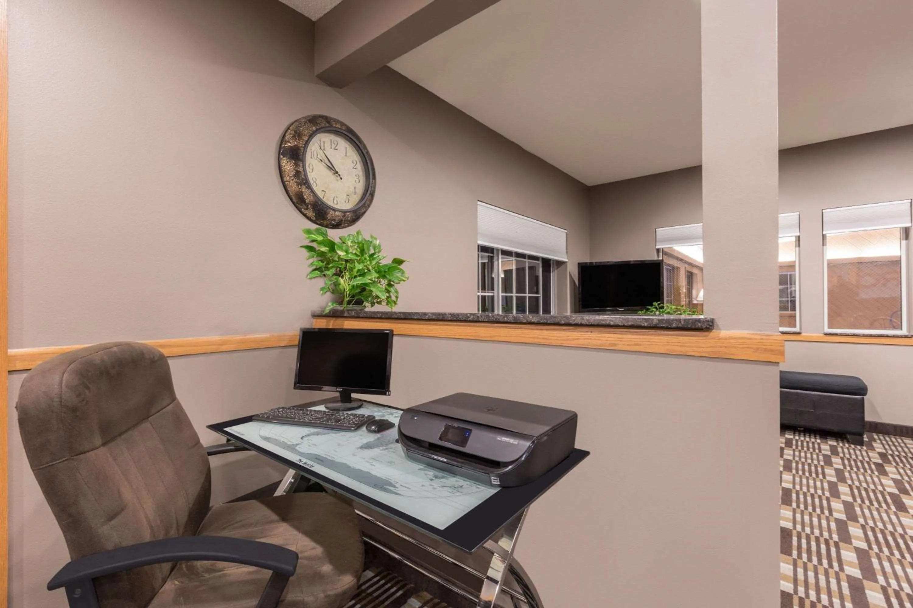 On site in Super 8 by Wyndham Carroll/East