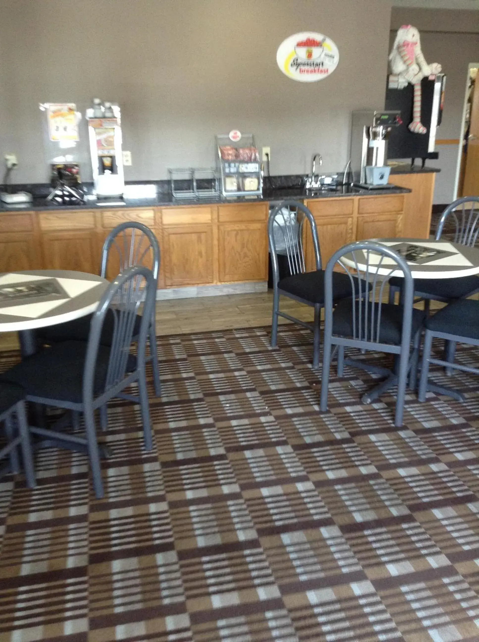 Lobby or reception in Super 8 by Wyndham Carroll/East Lobby or reception in Super 8 by Wyndham Carroll/East