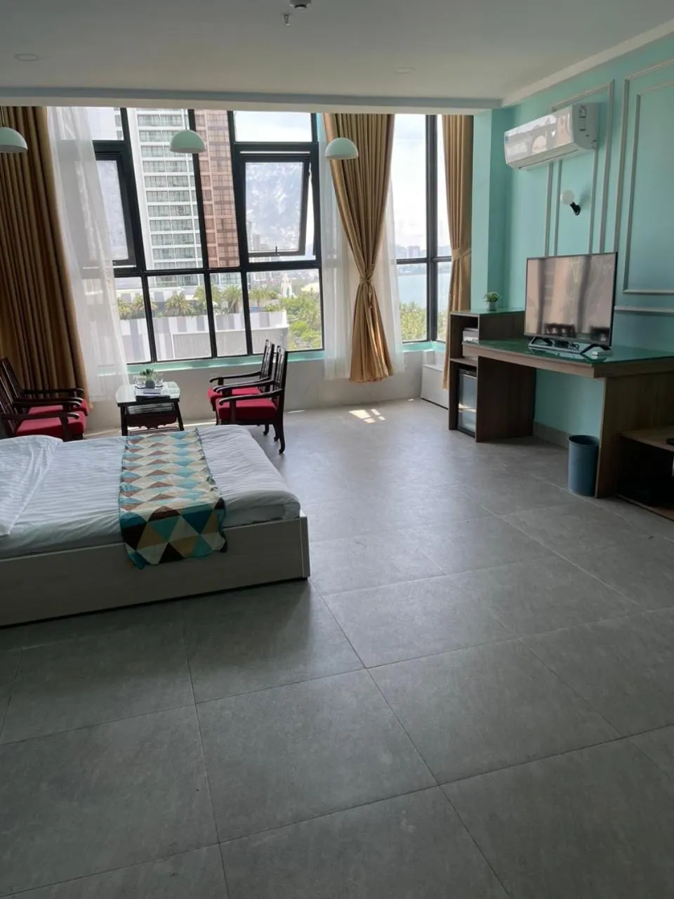 Bed in Ngoc Khanh hotel