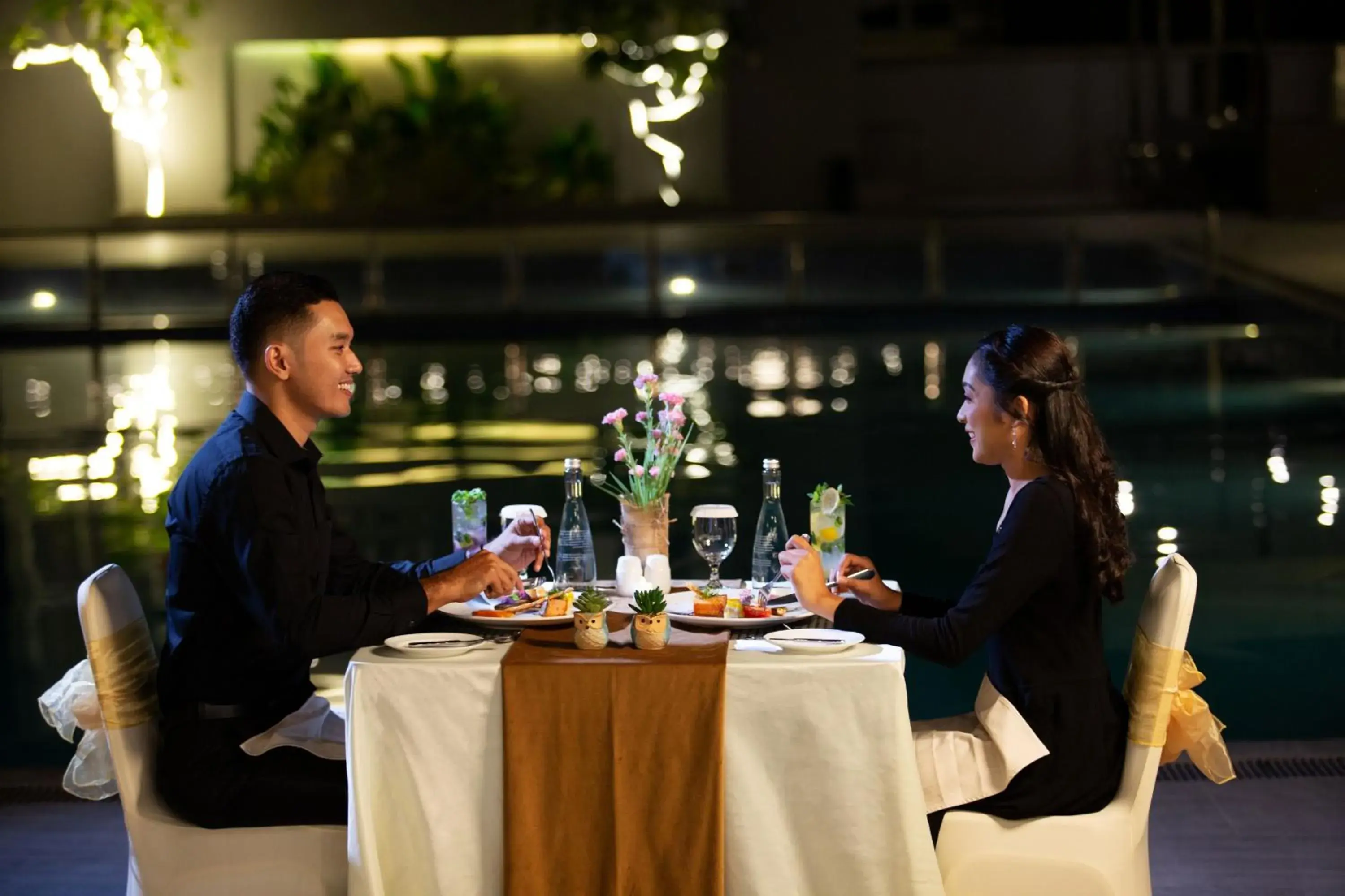 Swimming pool in Hotel Santika Lahat Swimming pool in Hotel Santika Lahat