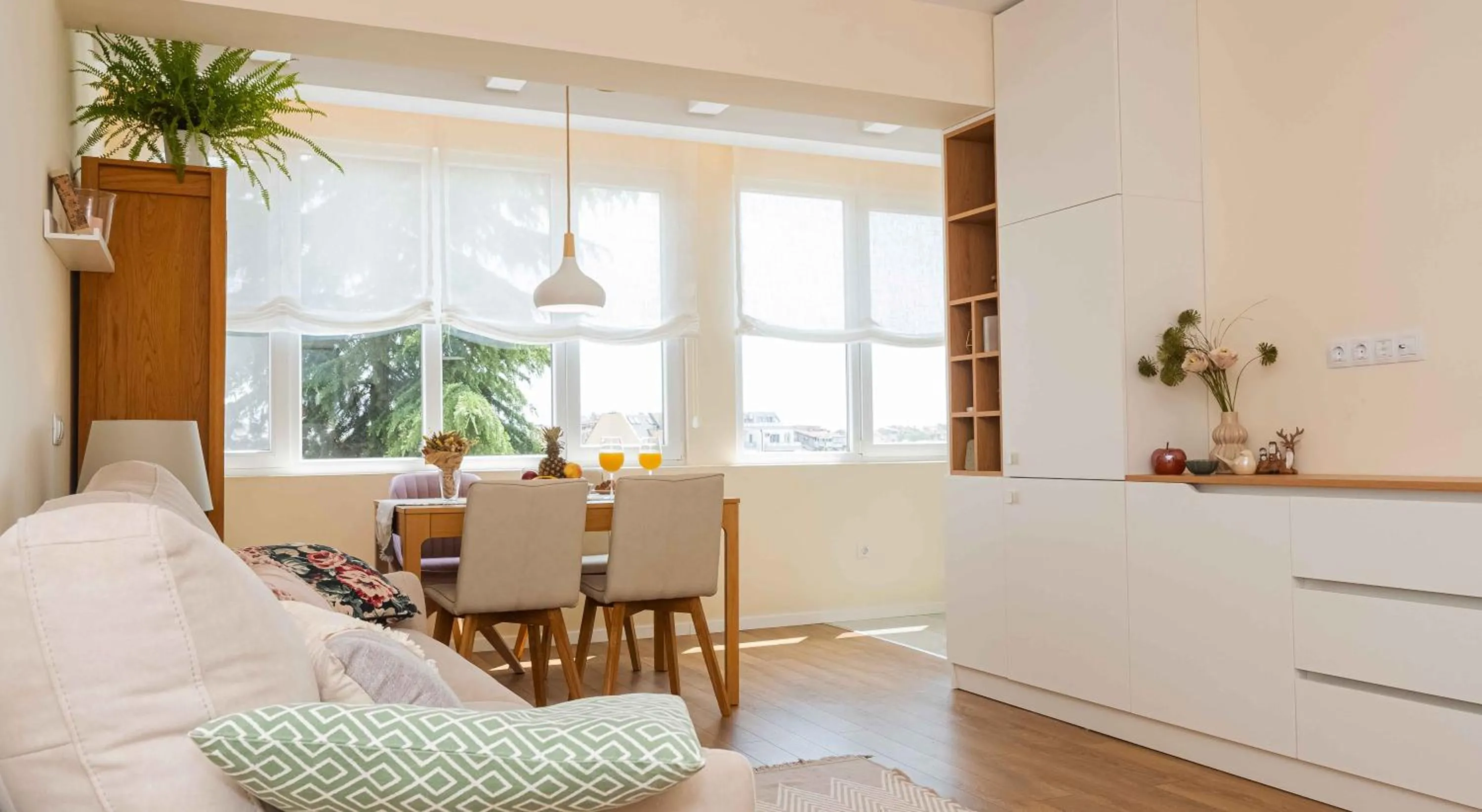 Kitchen or kitchenette in Central DELUXE Apartment