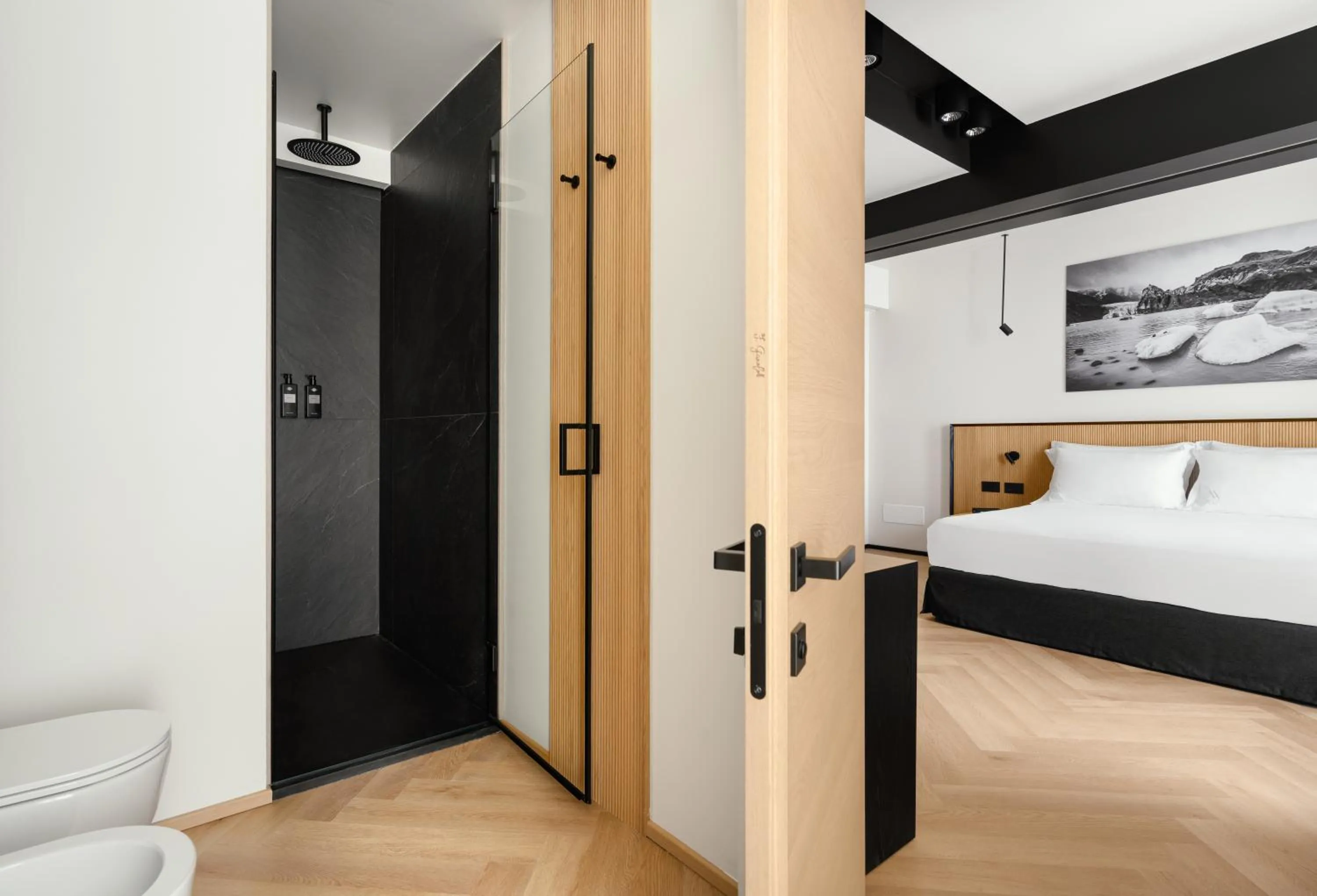 Decorative detail, Bed in View Place & Spa