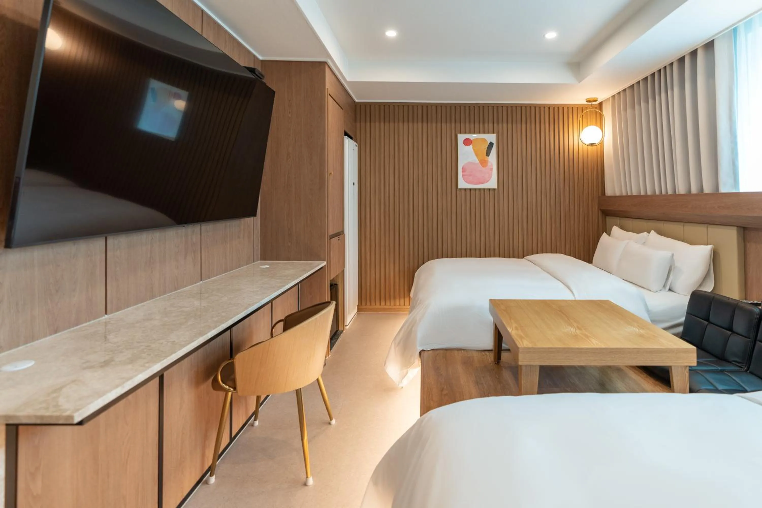 TV and multimedia, Bed in Jecheon Hound Hotel
