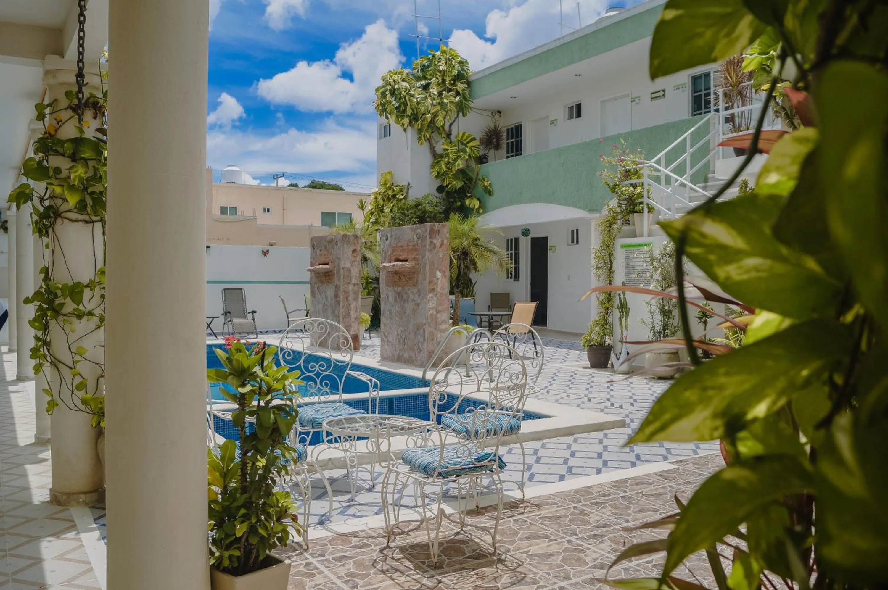 Garden in Hotel CEO Group