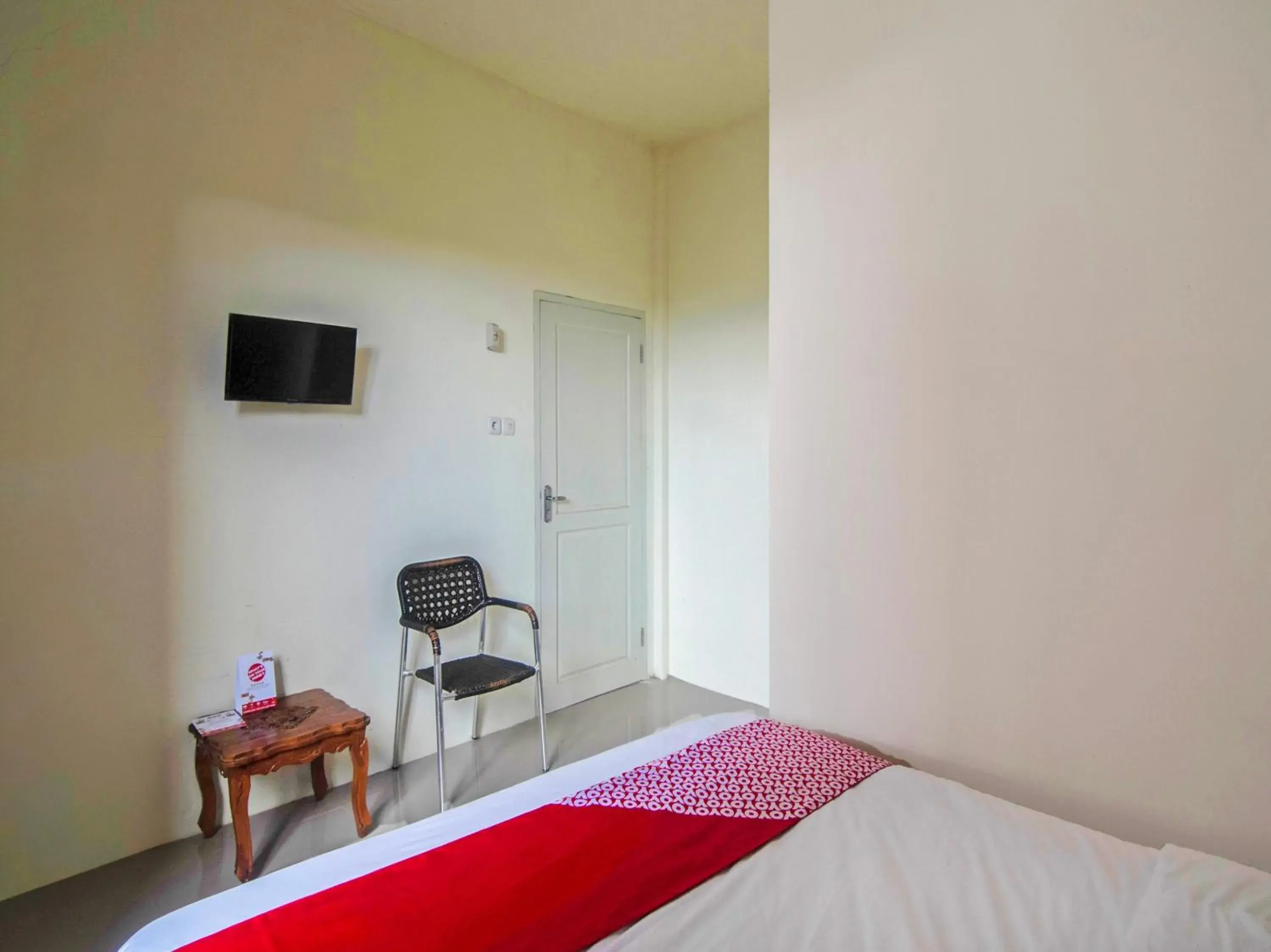 Bedroom, Bed in Hotel O Miracle Kost Bedroom, Bed in Hotel O Miracle Kost