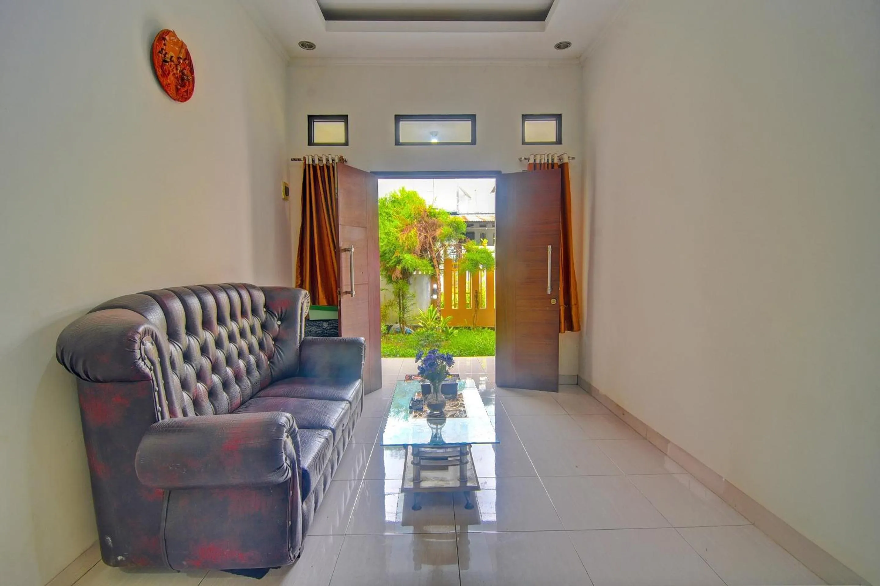 Lobby or reception in Hotel O Miracle Kost