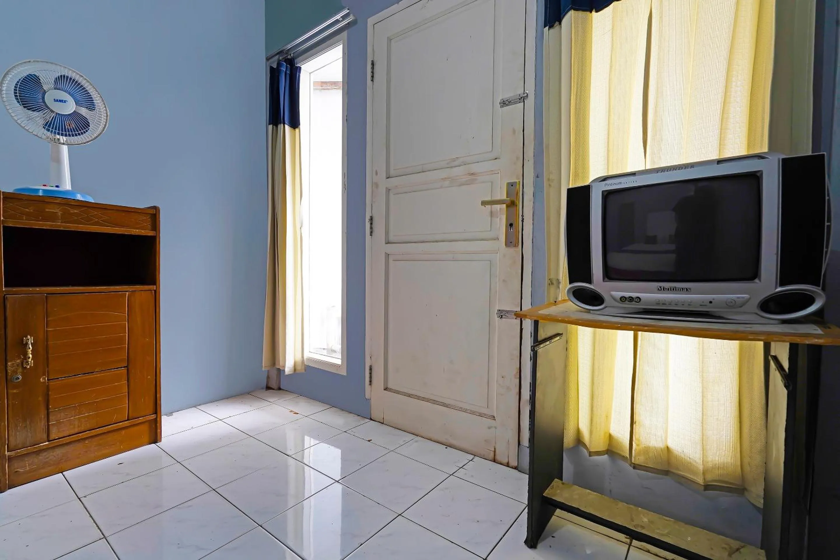 Bedroom in OYO Life 92694 Kost Nino