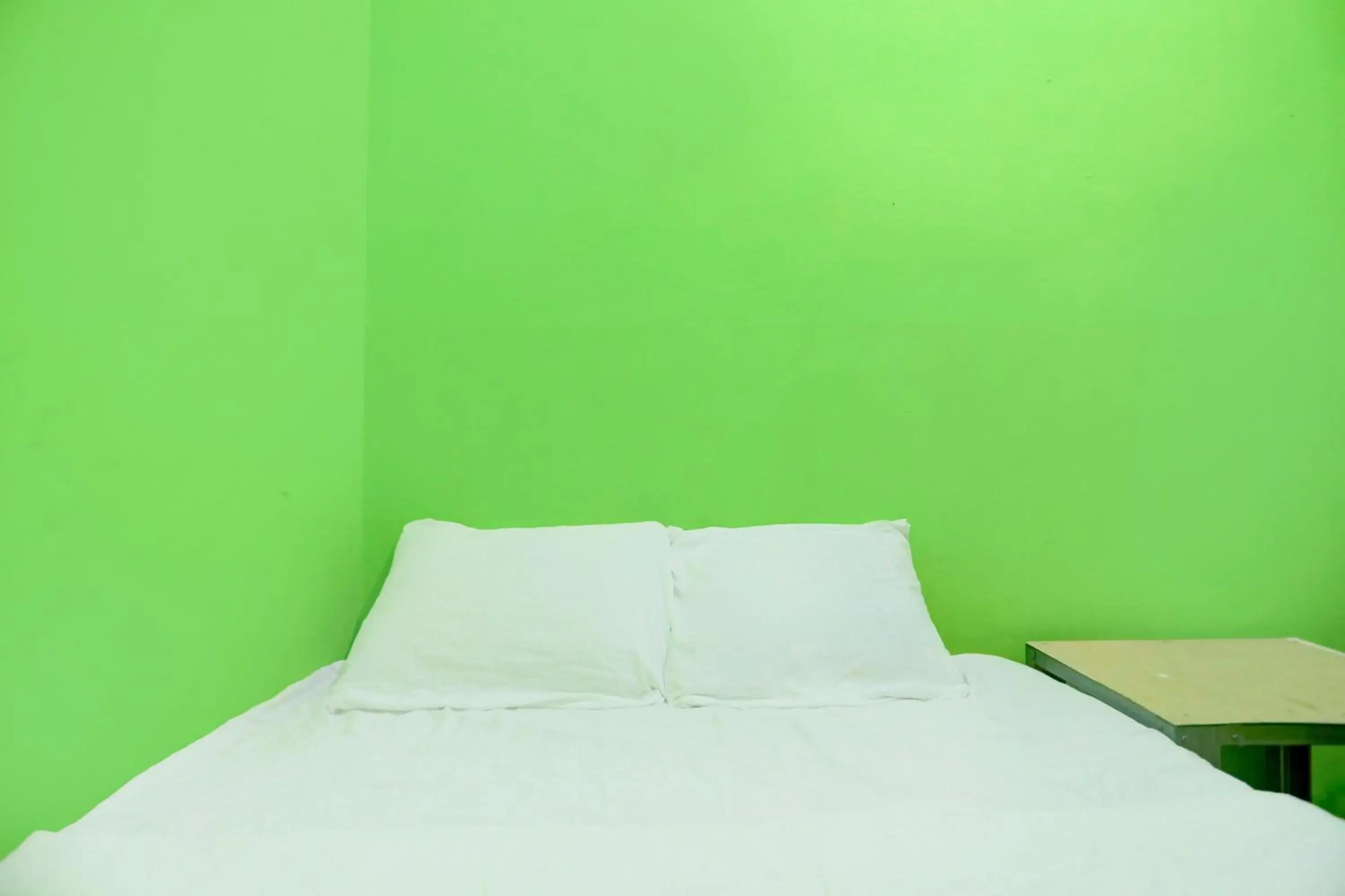 Bedroom, Bed in Hotel O Joyoakis 2 Homestay SyariahNearMall Nagoya Hill Bedroom, Bed in Hotel O Joyoakis 2 Homestay SyariahNearMall Nagoya Hill