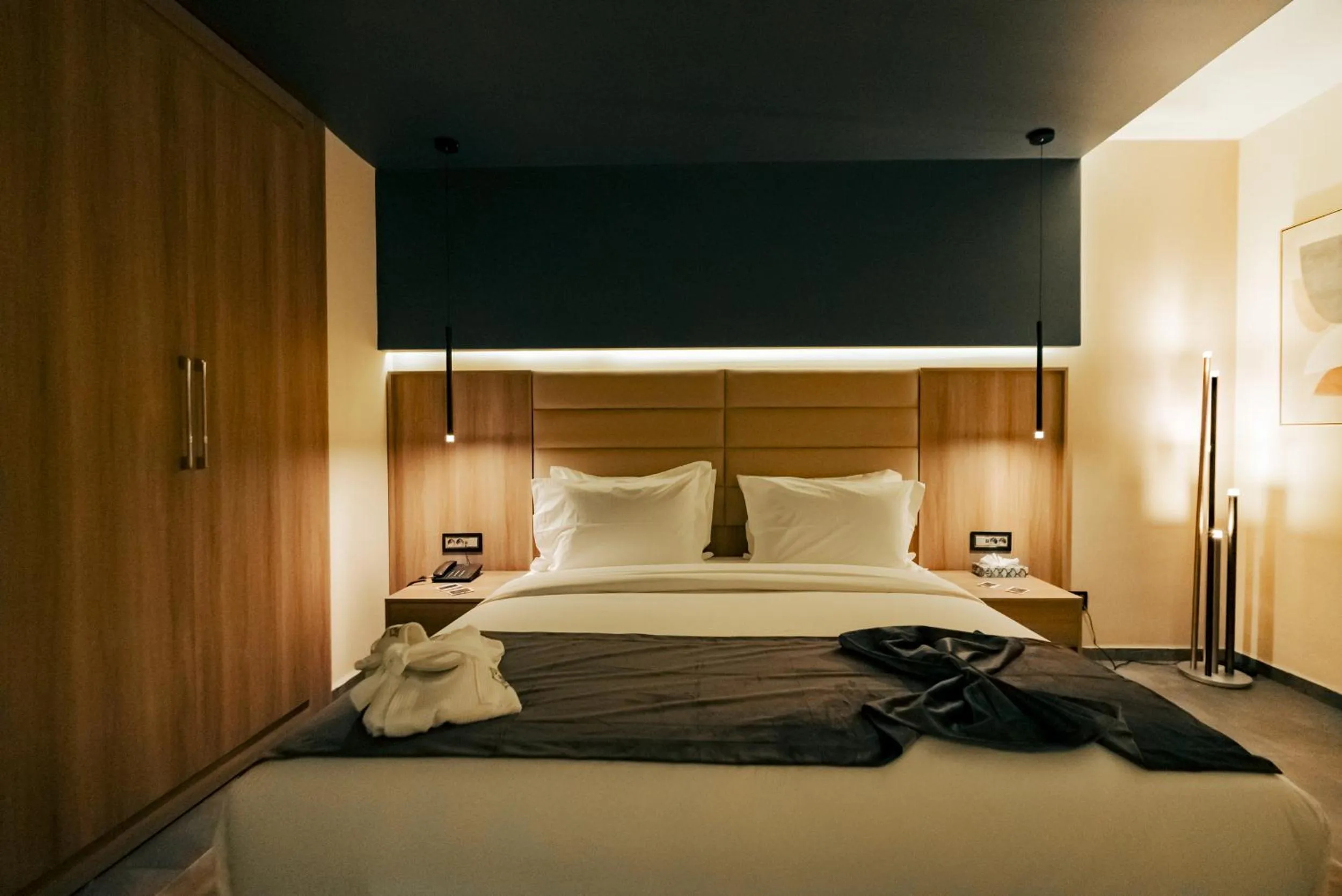 Bed in AD HOTEL HYDRA