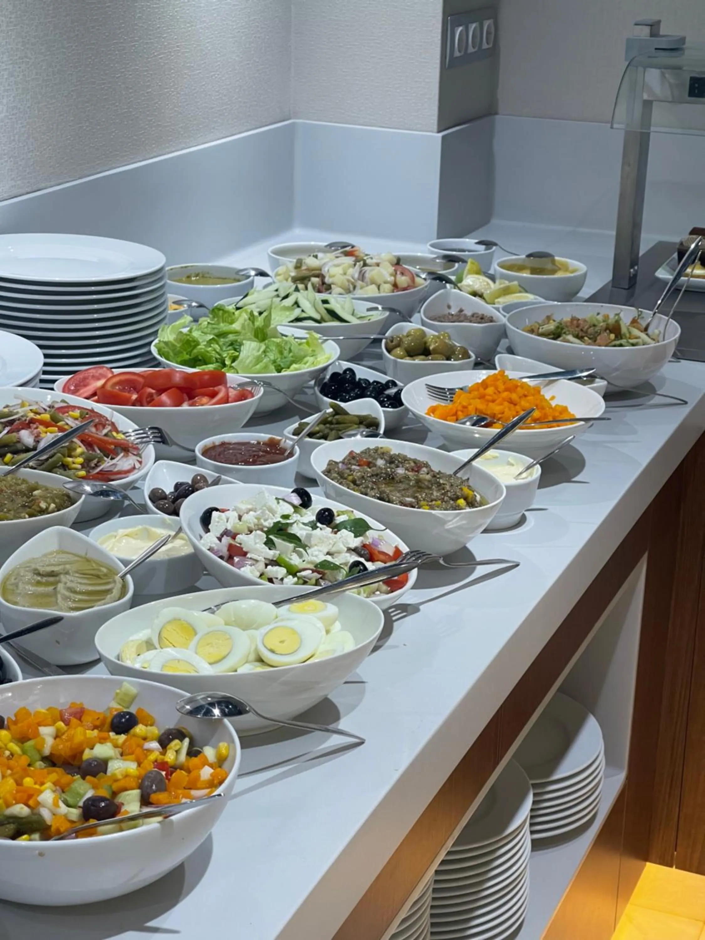 Buffet breakfast in AD HOTEL HYDRA