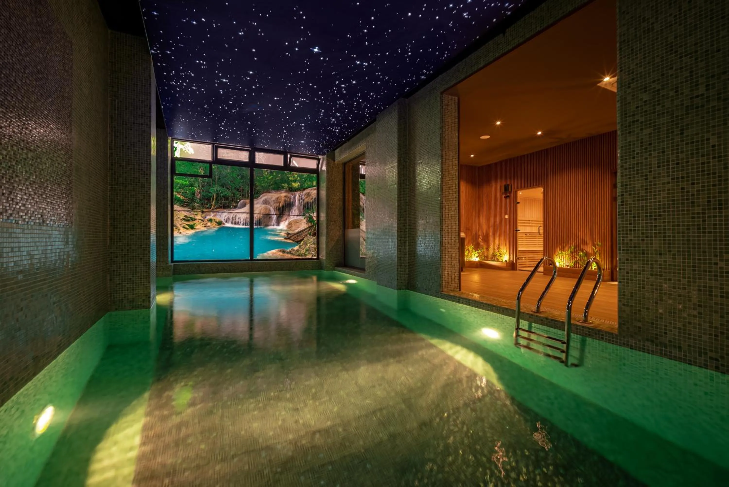 Swimming pool in AD HOTEL HYDRA