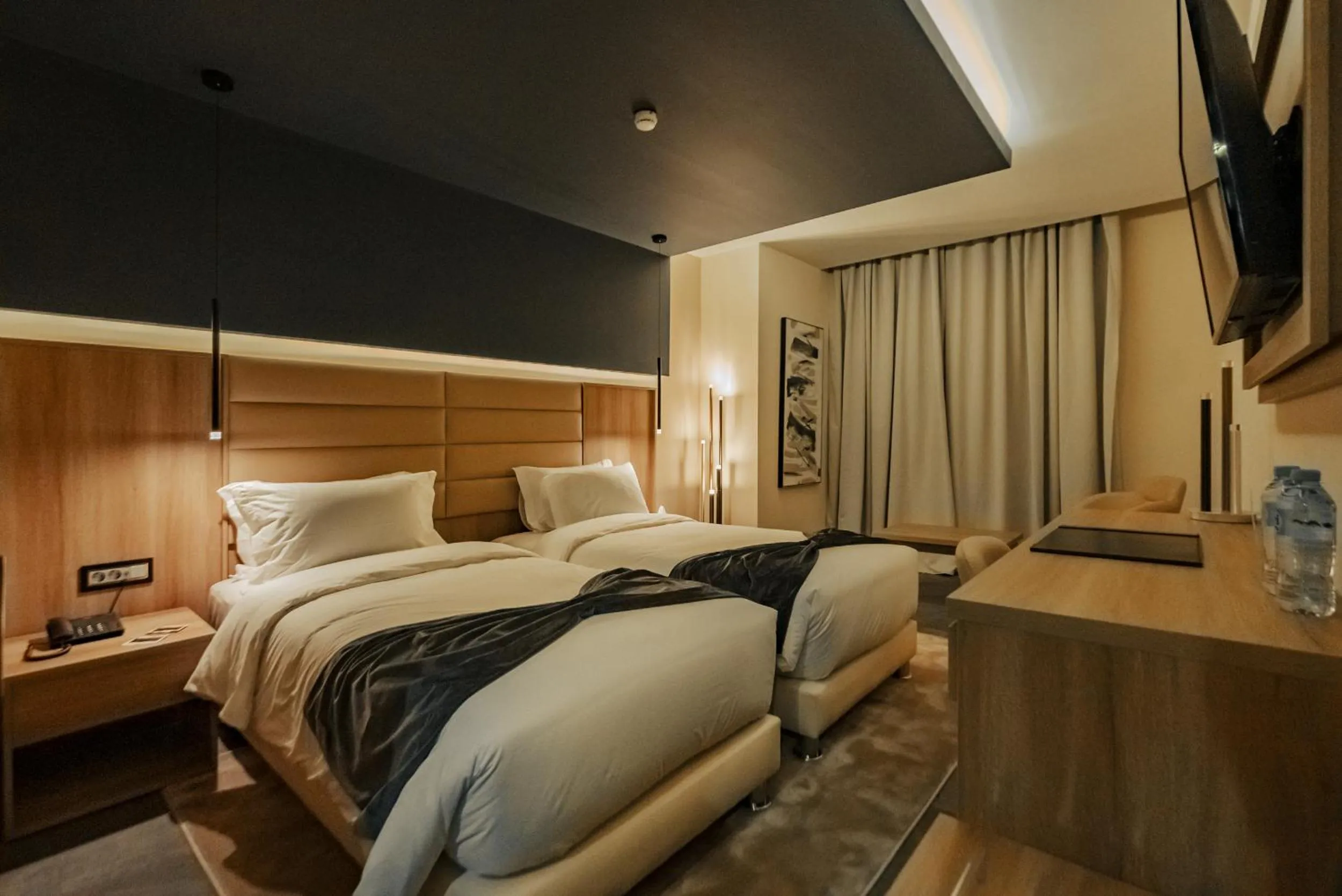 Bed in AD HOTEL HYDRA