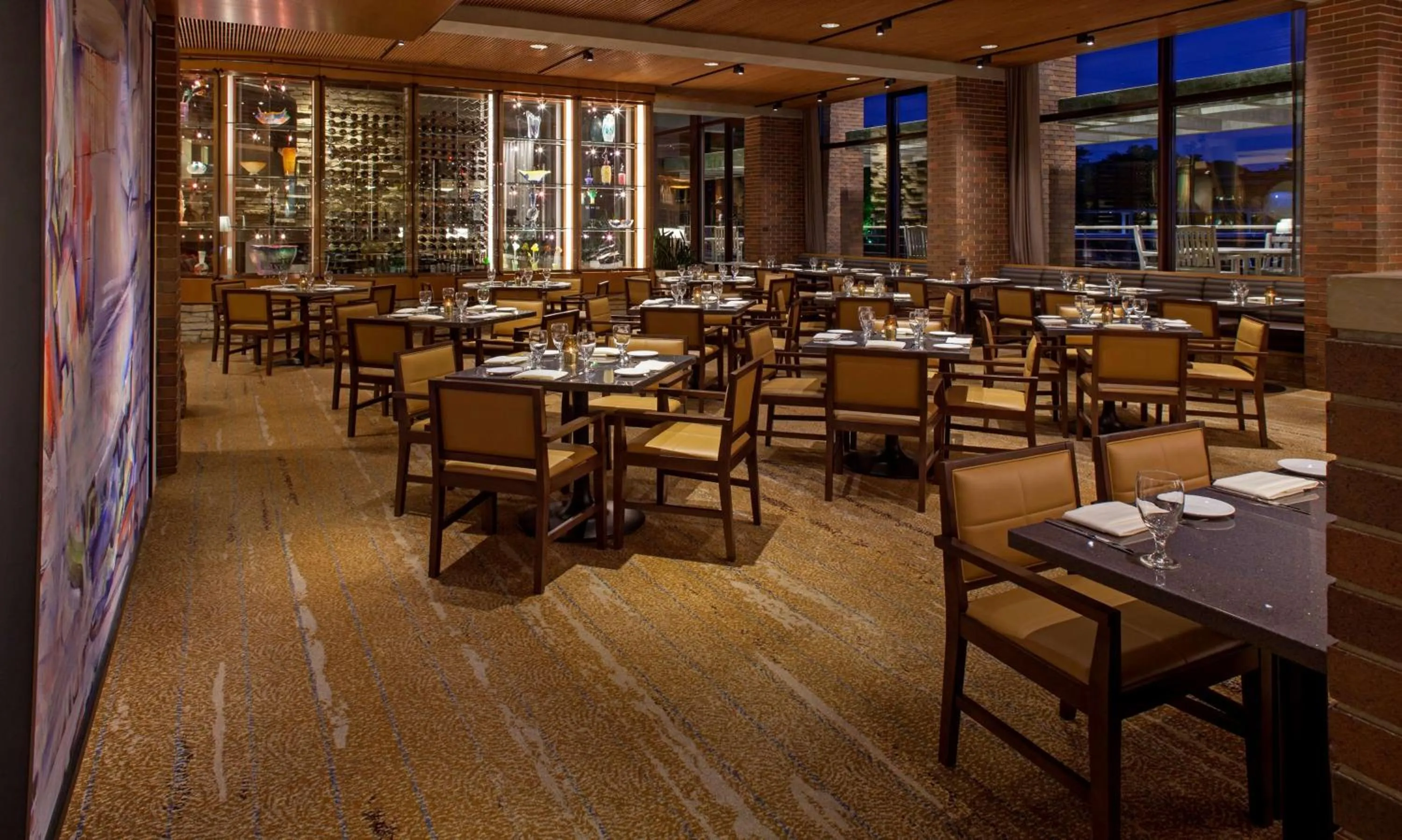 Restaurant/places to eat in Hyatt Lodge Oak Brook Chicago