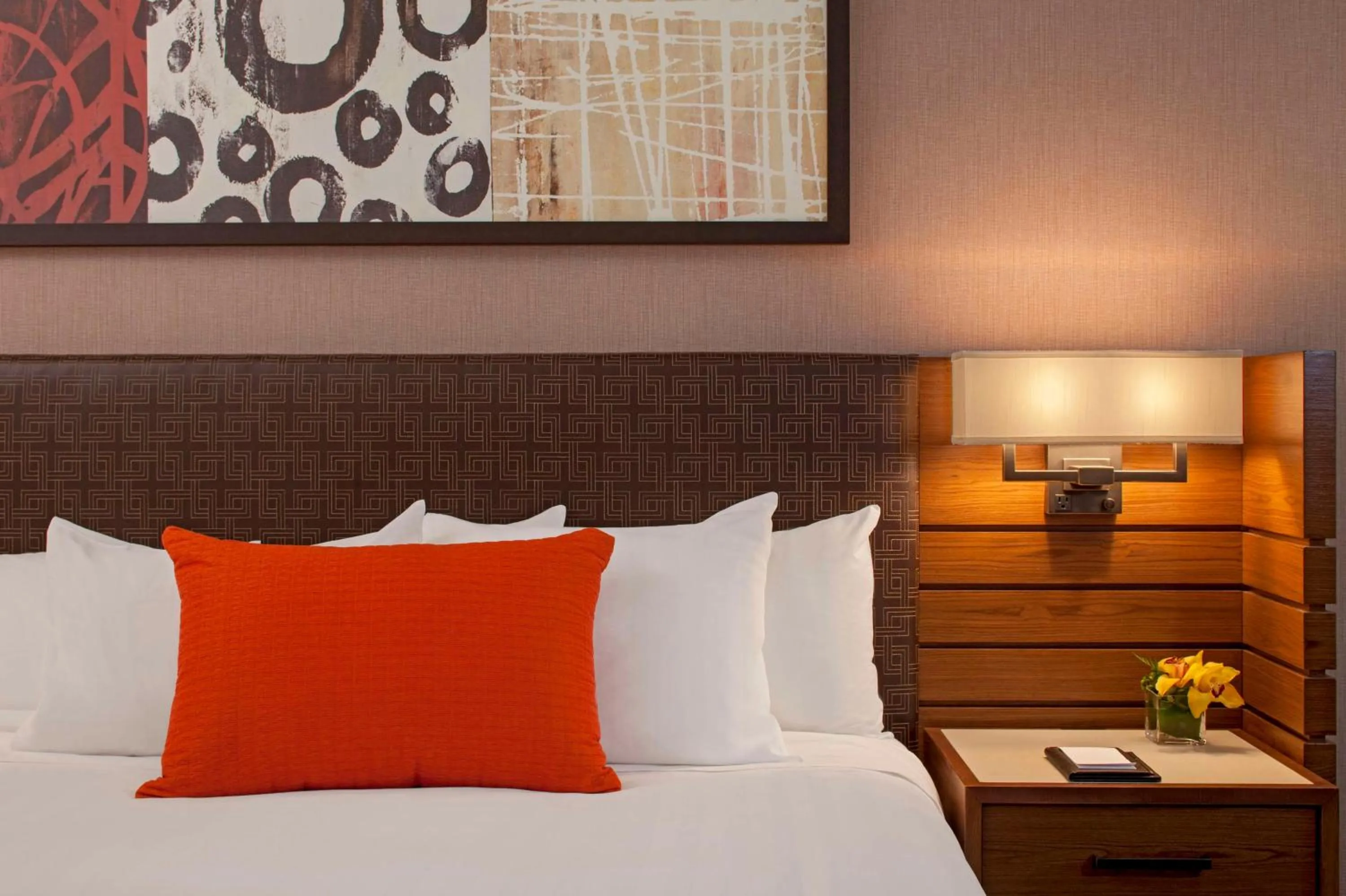 Bedroom, Bed in Hyatt Lodge Oak Brook Chicago