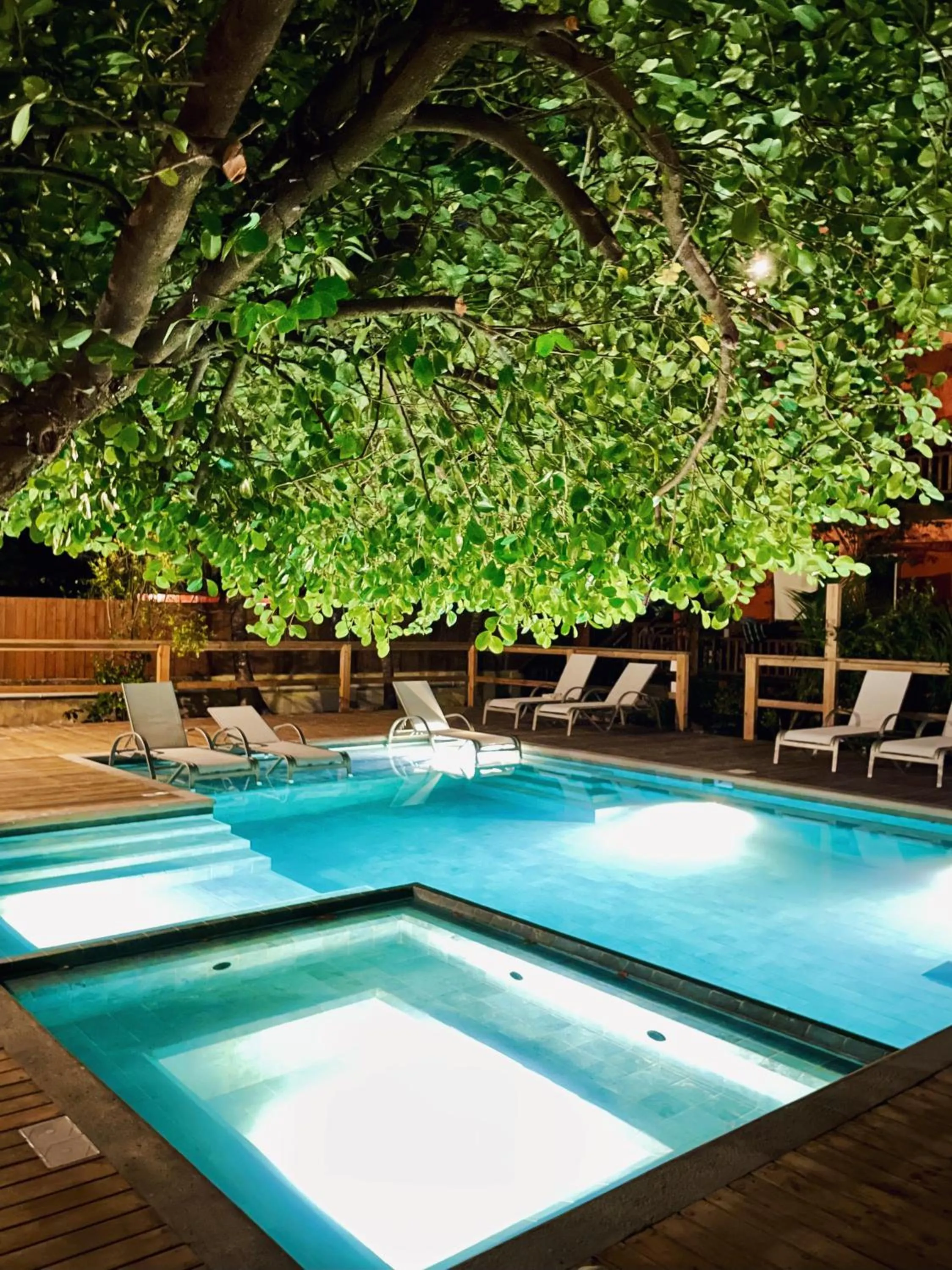 Swimming pool in Hotel Posada Seremein ,West Bay ,Roatan