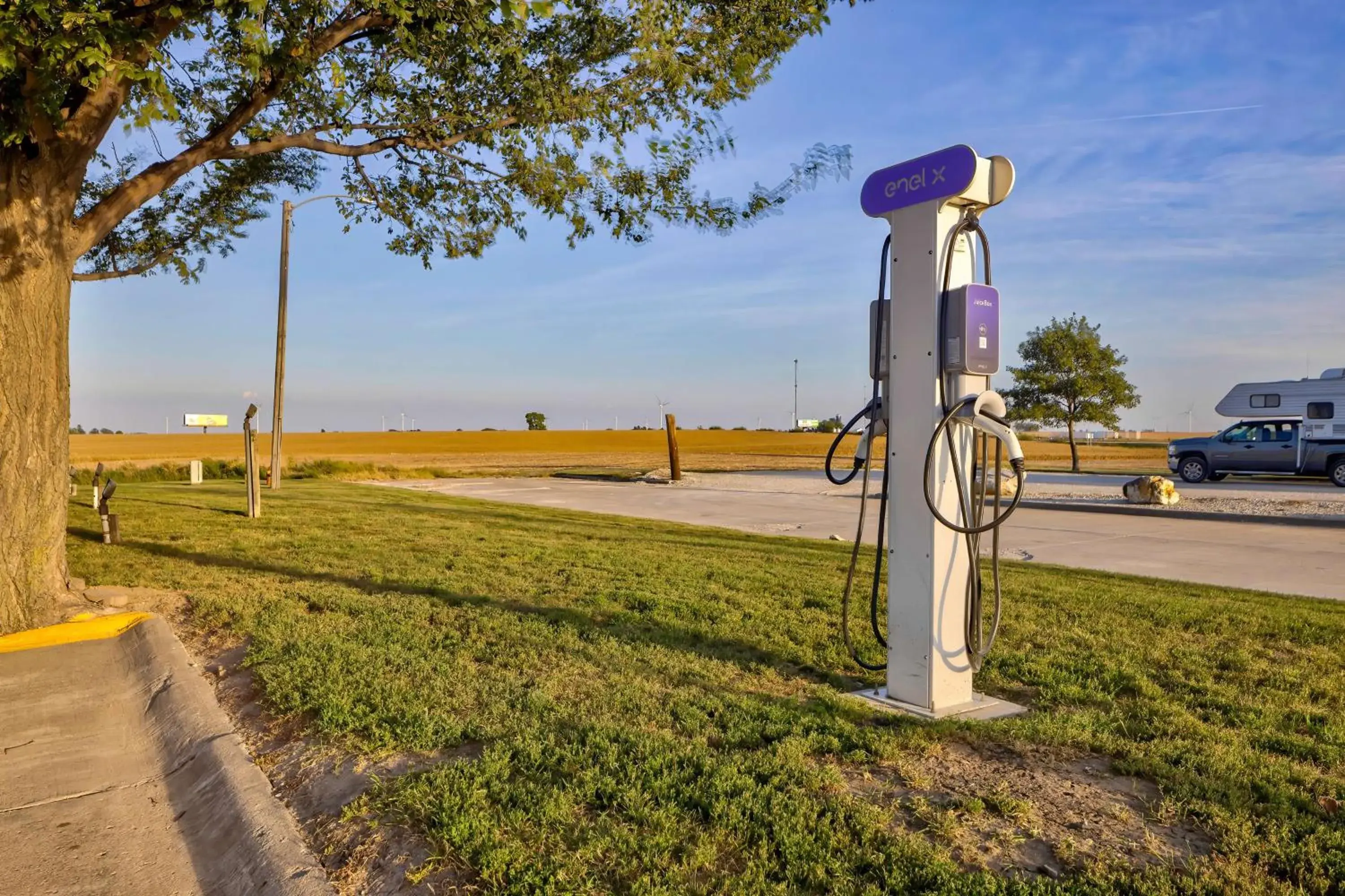 Property building in Motel 6 Stuart, IA Property building in Motel 6 Stuart, IA