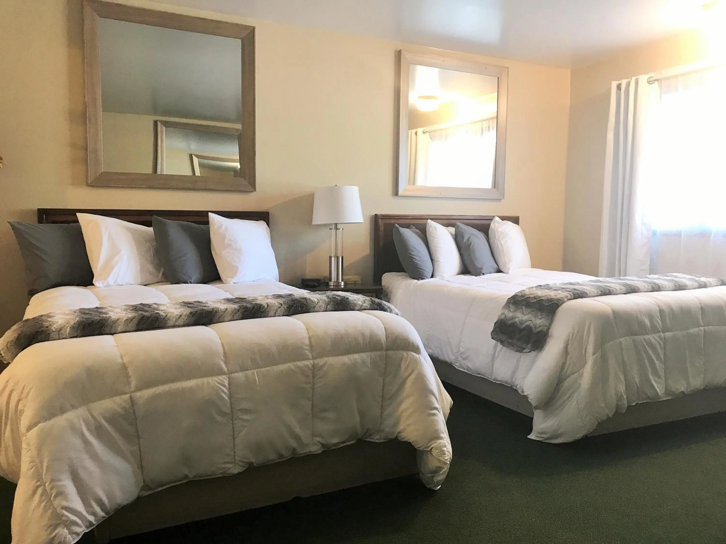 Bed in Park Motel