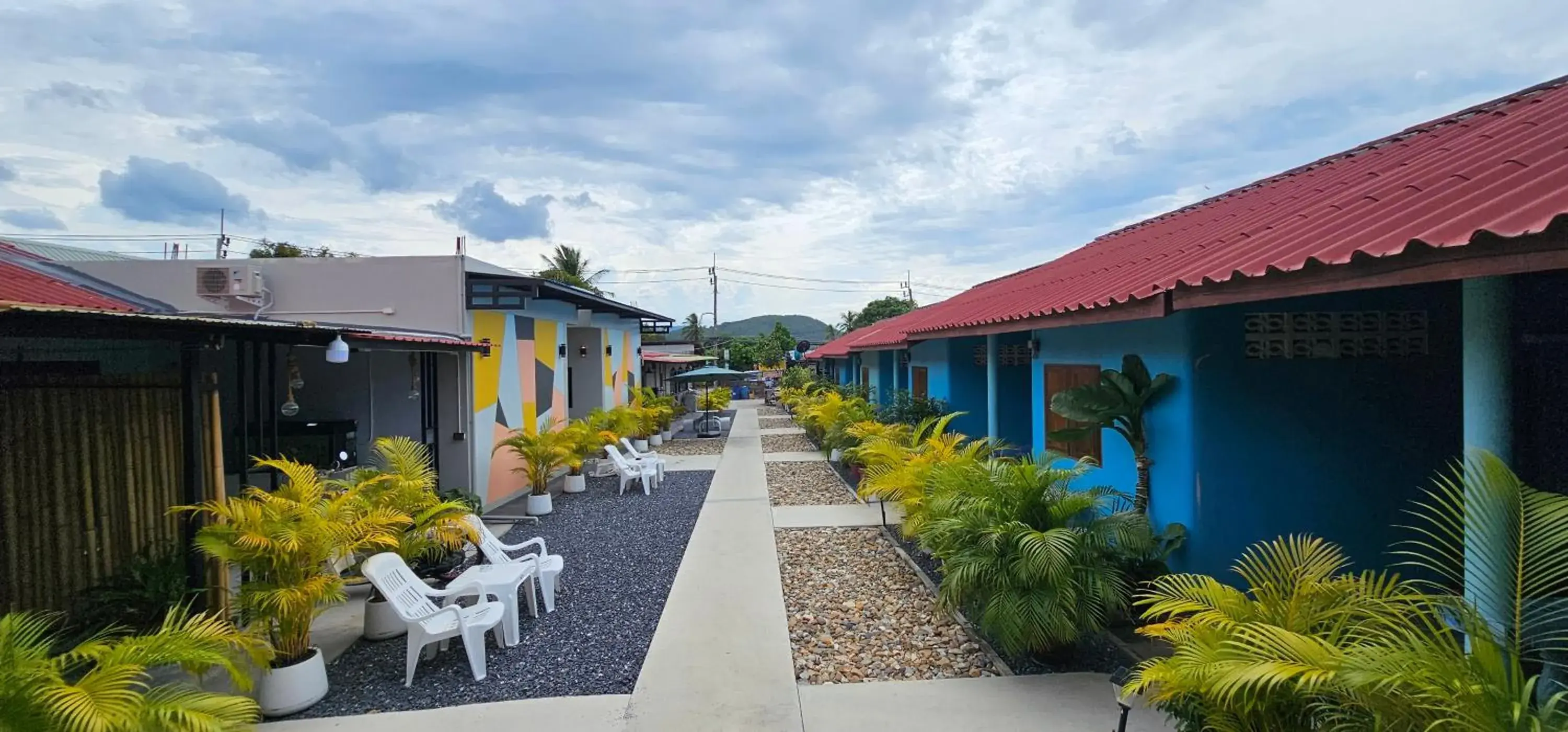 Property building in SK Hometel Samui Airport Property building in SK Hometel Samui Airport