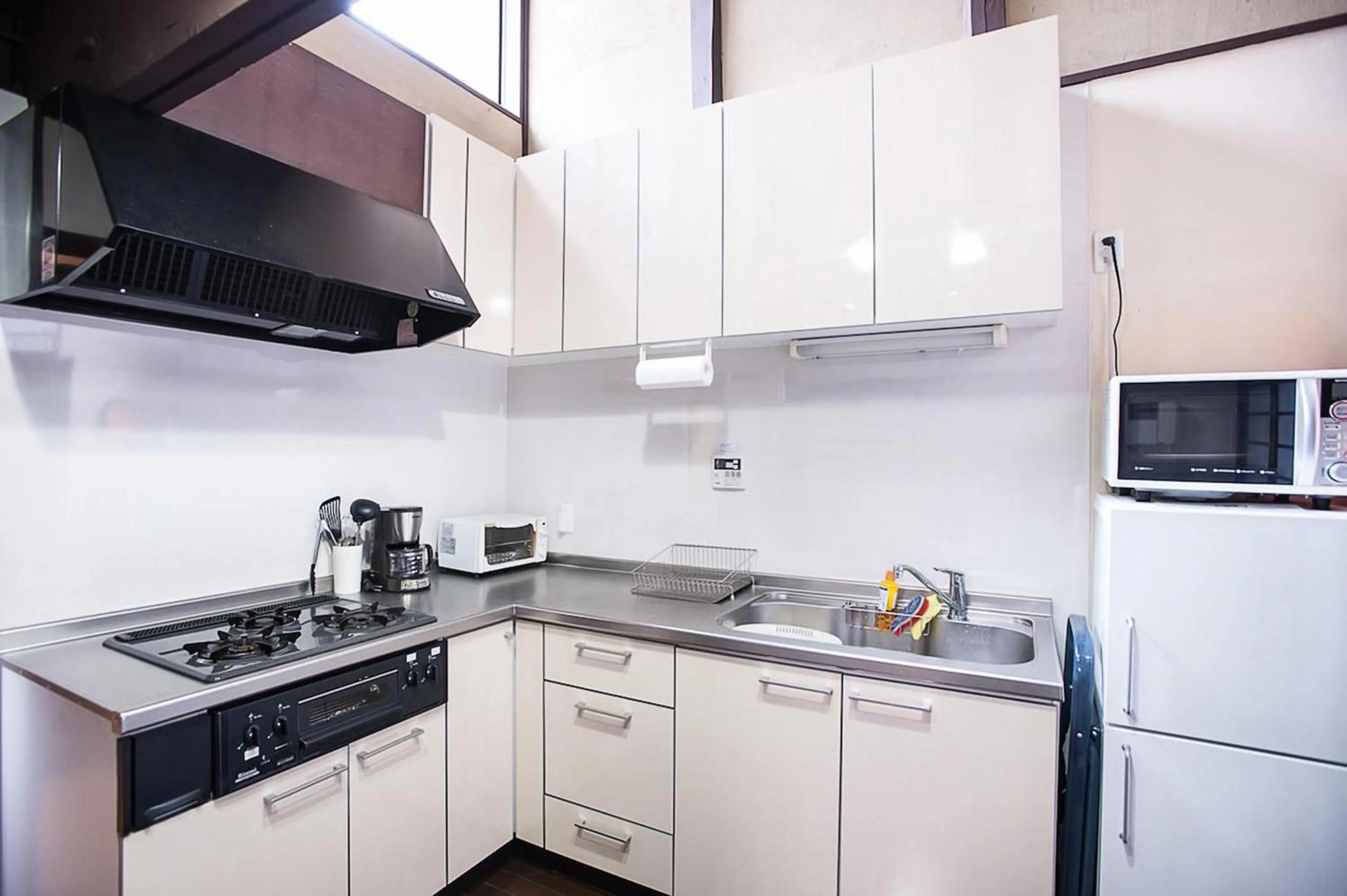 Kitchen or kitchenette in Maeniiya Machiya Inn
