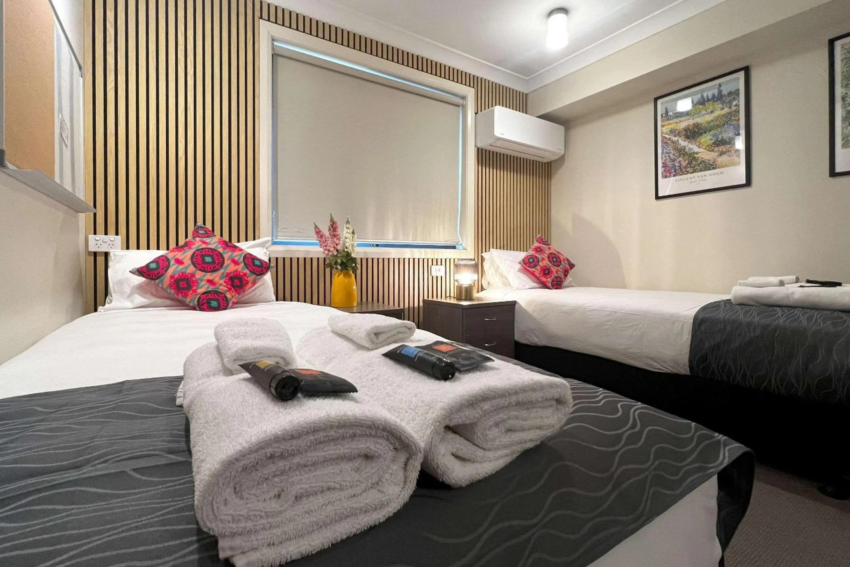 Bedroom, Bed in Comfort Inn Serenity Bathurst