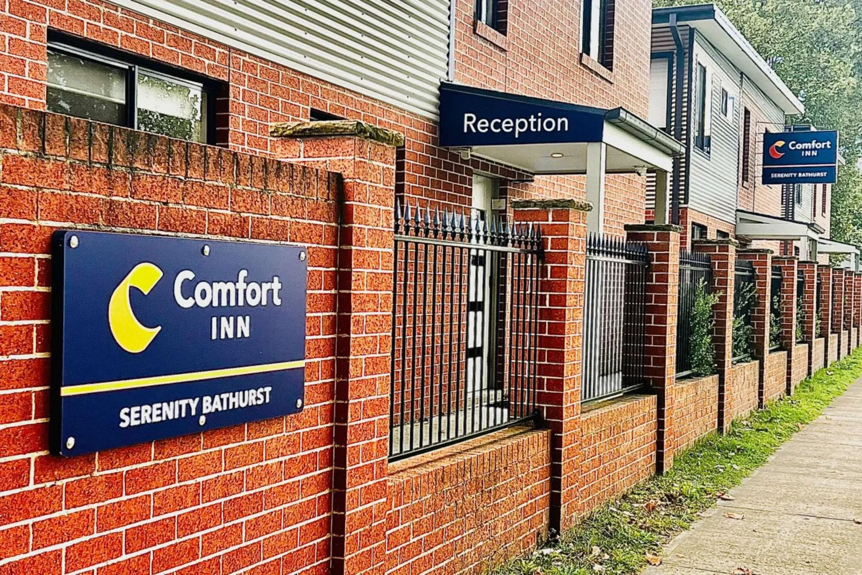 Property building in Comfort Inn Serenity Bathurst Property building in Comfort Inn Serenity Bathurst