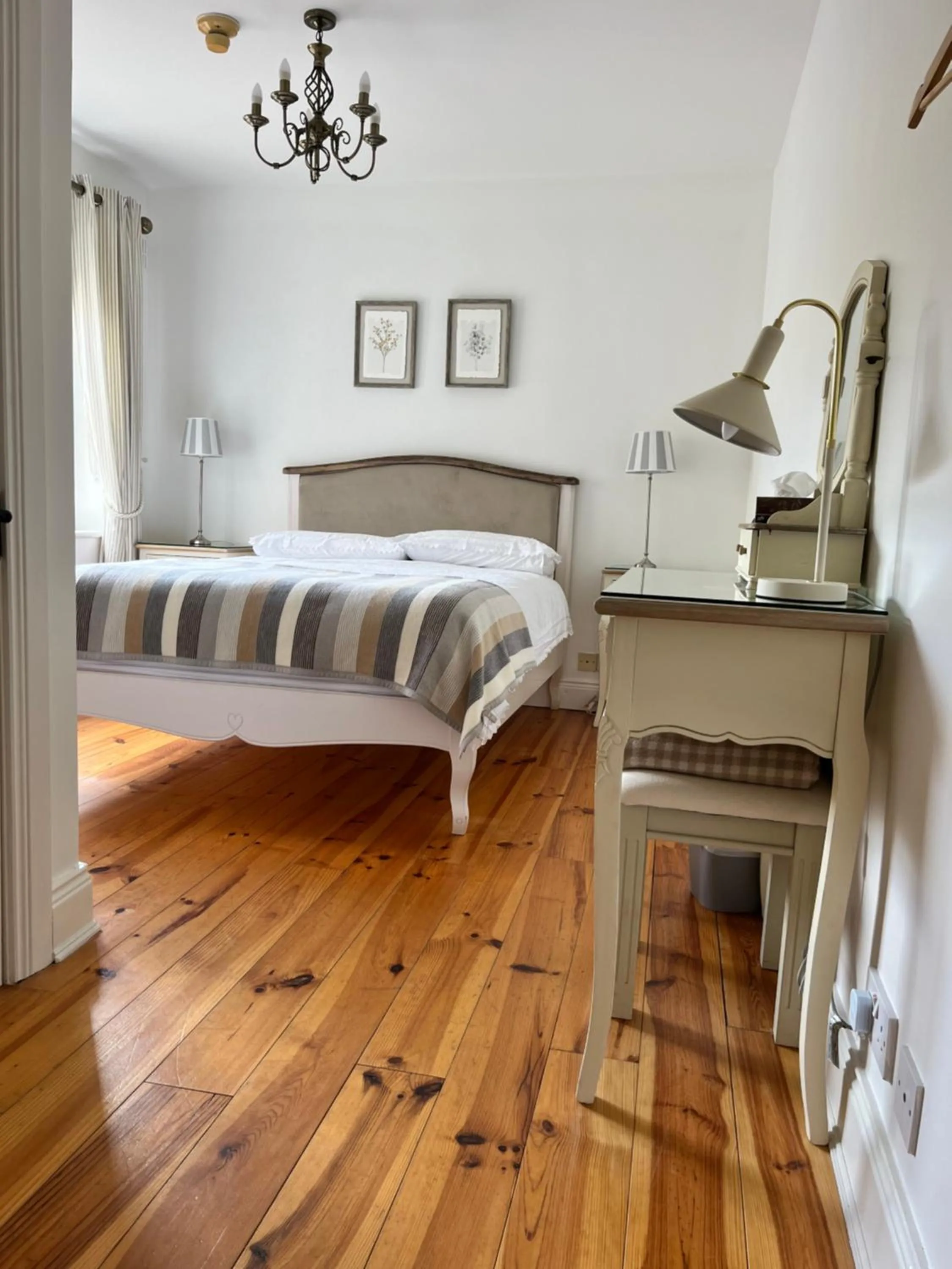 Bed in The Lodge Donegal Town