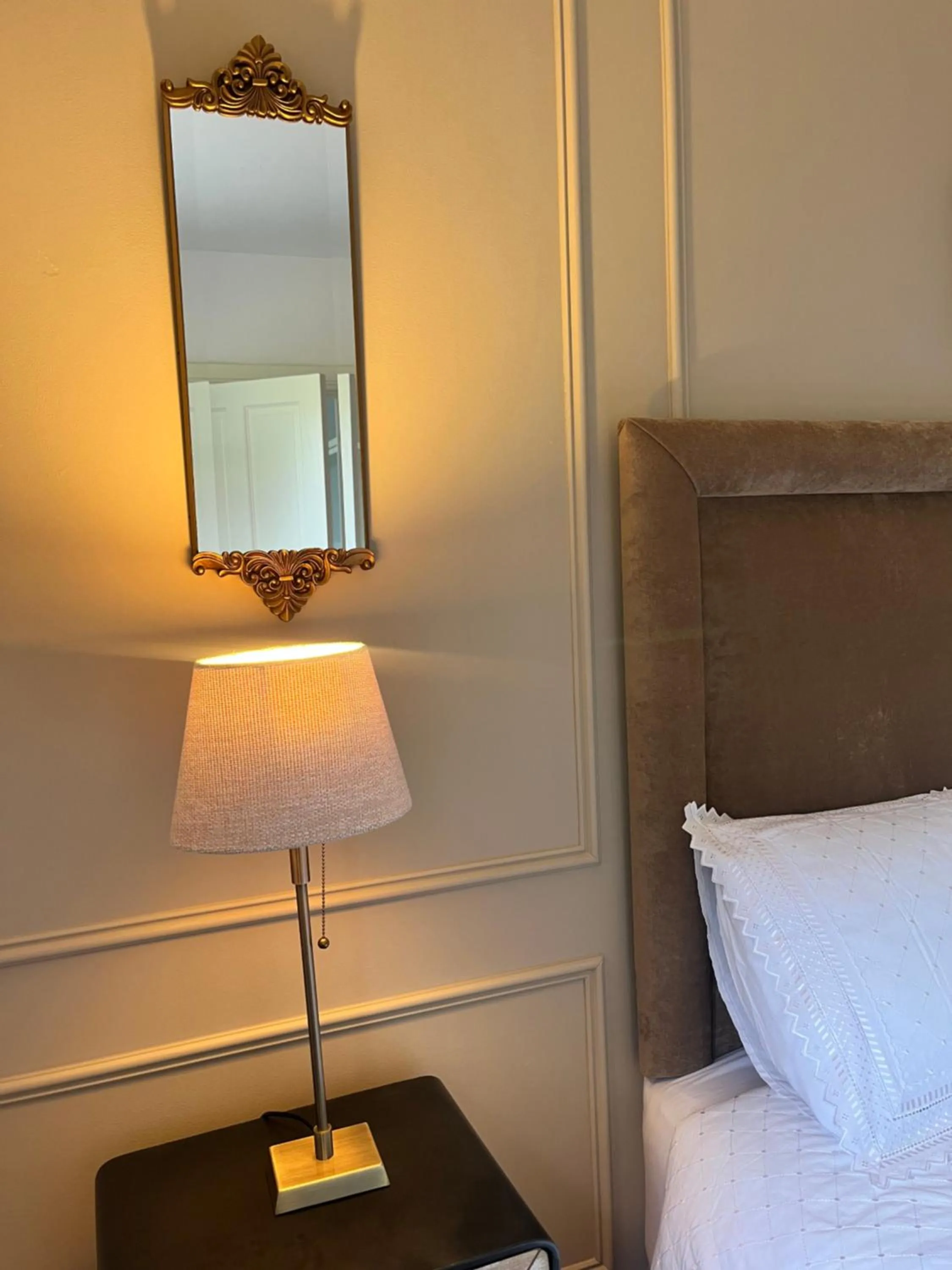 Bed in The Lodge Donegal Town