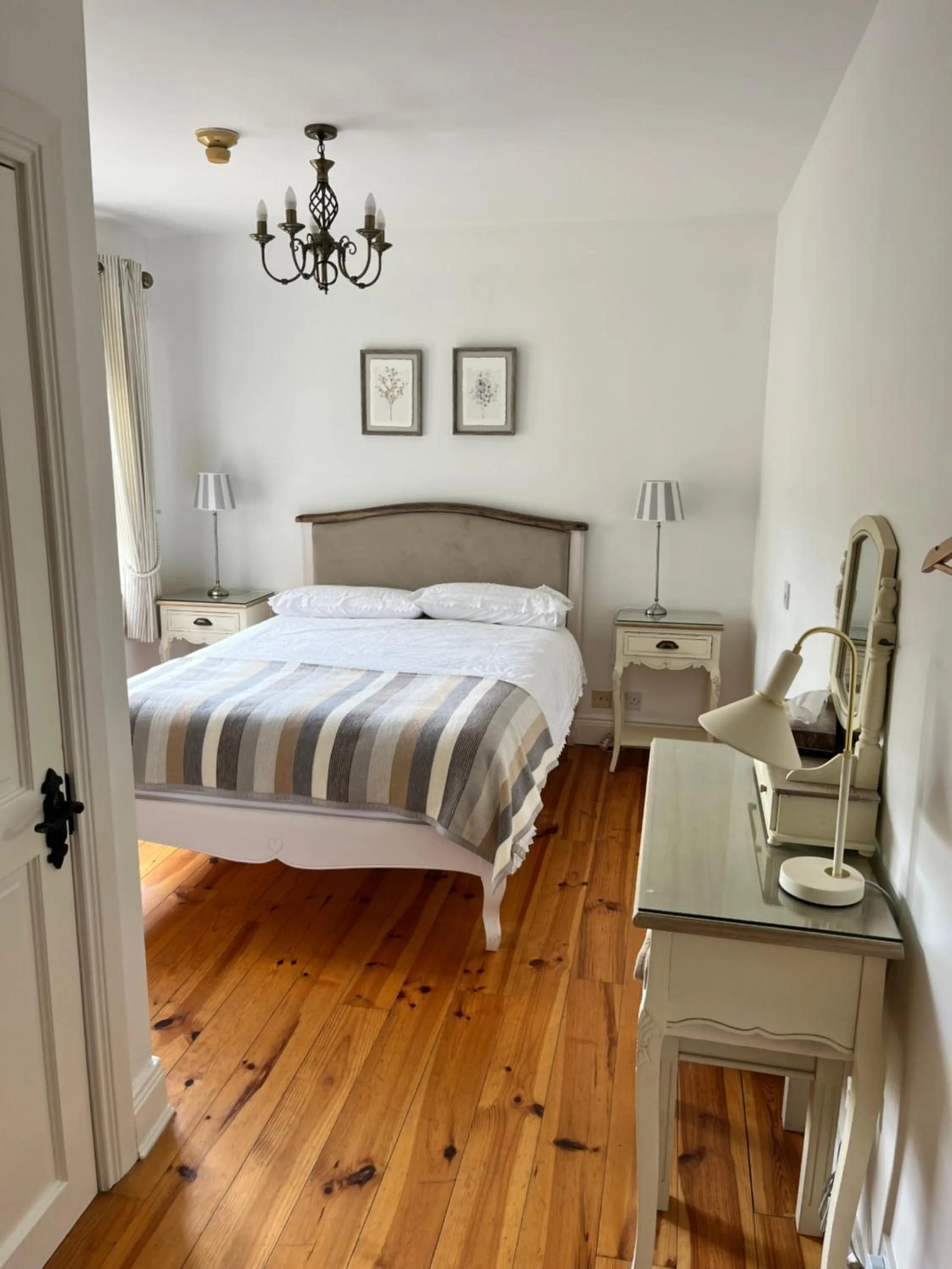 Bed in The Lodge Donegal Town