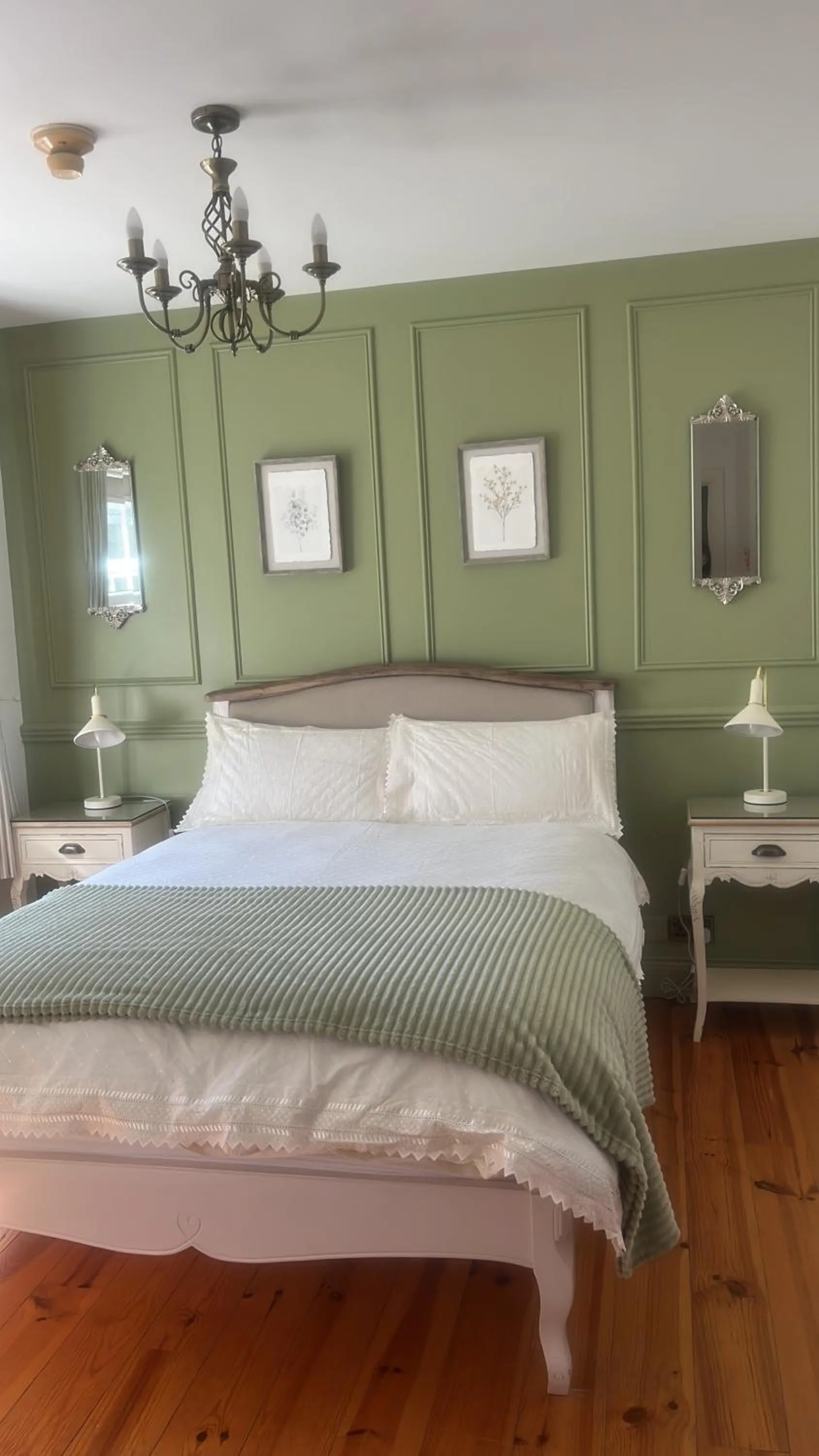 Bed in The Lodge Donegal Town