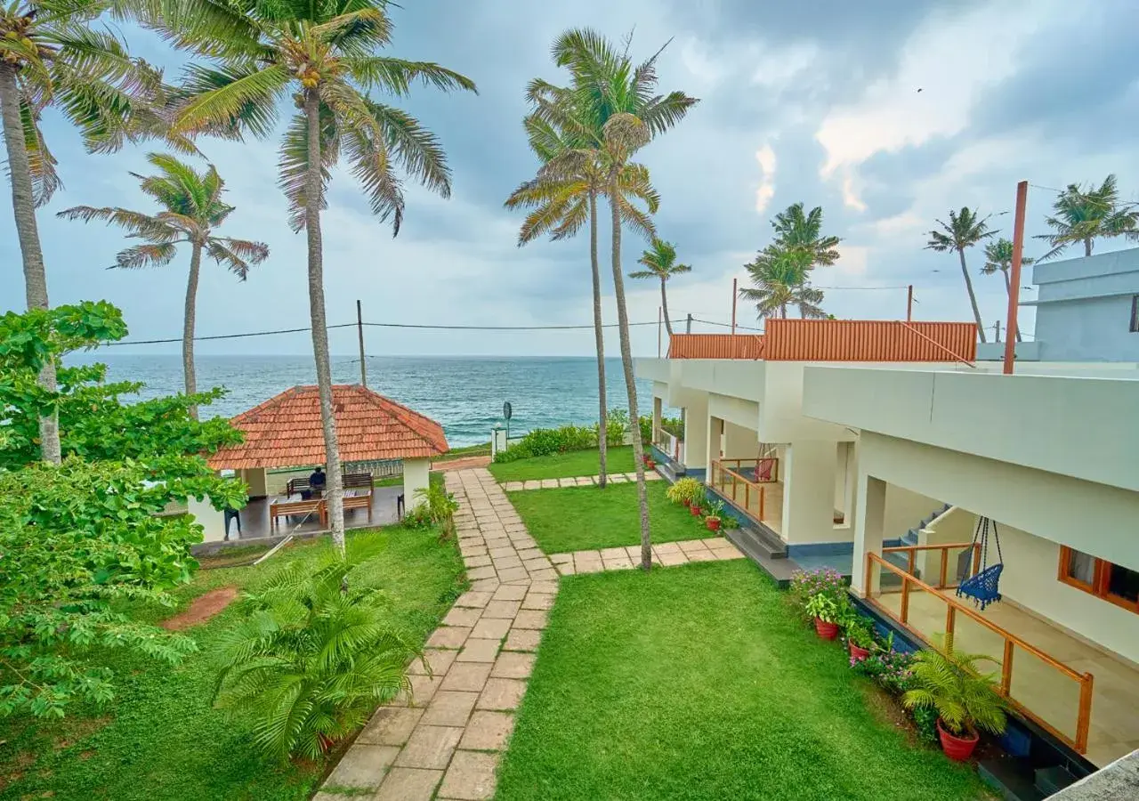 Property building in Solaris Beach View Resort & Spa by VOYE HOMES Property building in Solaris Beach View Resort & Spa by VOYE HOMES