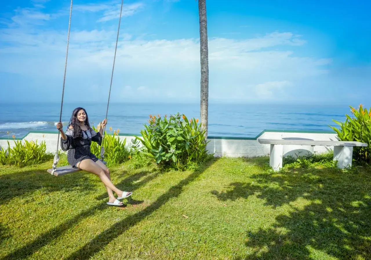 Day in Solaris Beach View Resort & Spa by VOYE HOMES Day in Solaris Beach View Resort & Spa by VOYE HOMES