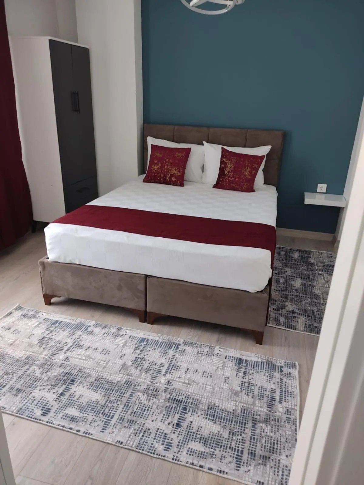 Bed in istanbul airport family suites hotel