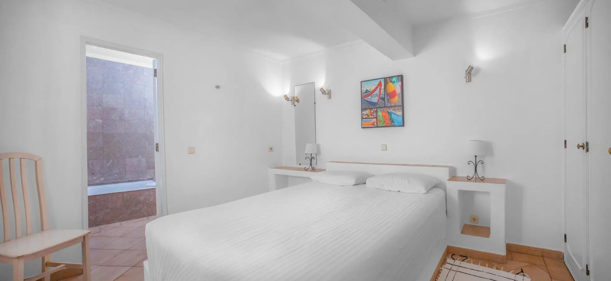 Charming Apartment with Garden Views in Luz