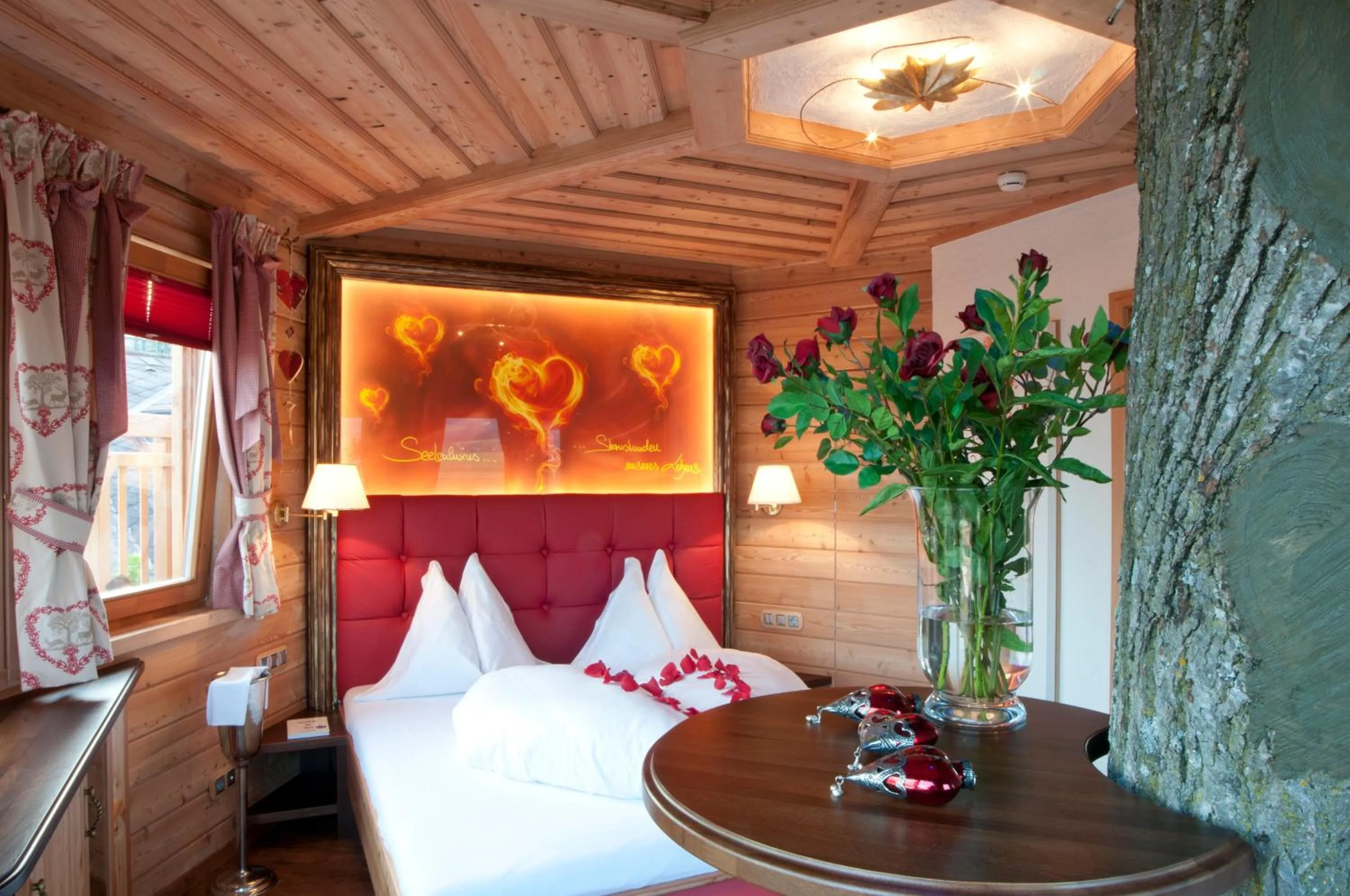 Photo of the whole room, Bed in Hotel Prechtlhof