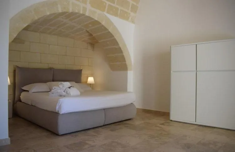 Photo of the whole room, Bed in Residence Masseria Santa Lucia