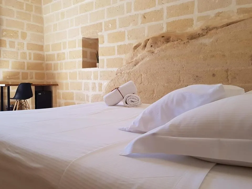 Bed in Residence Masseria Santa Lucia