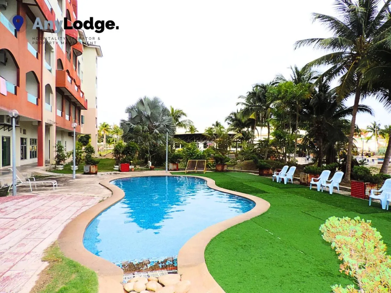 Pool view in AnyLodge Waterfront Marina Island Pangkor
