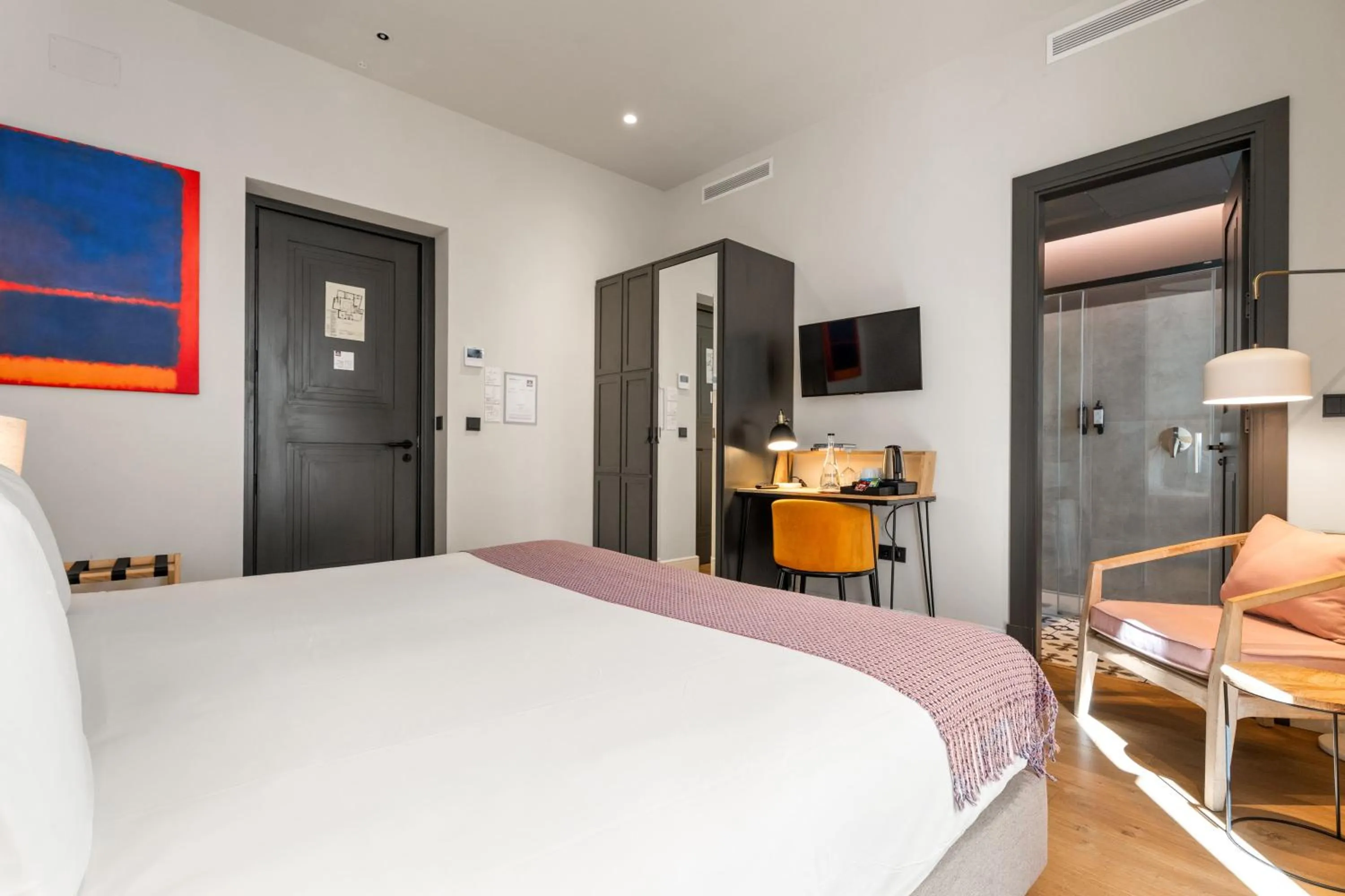 Bed in Casa Alhaja by Shiadu