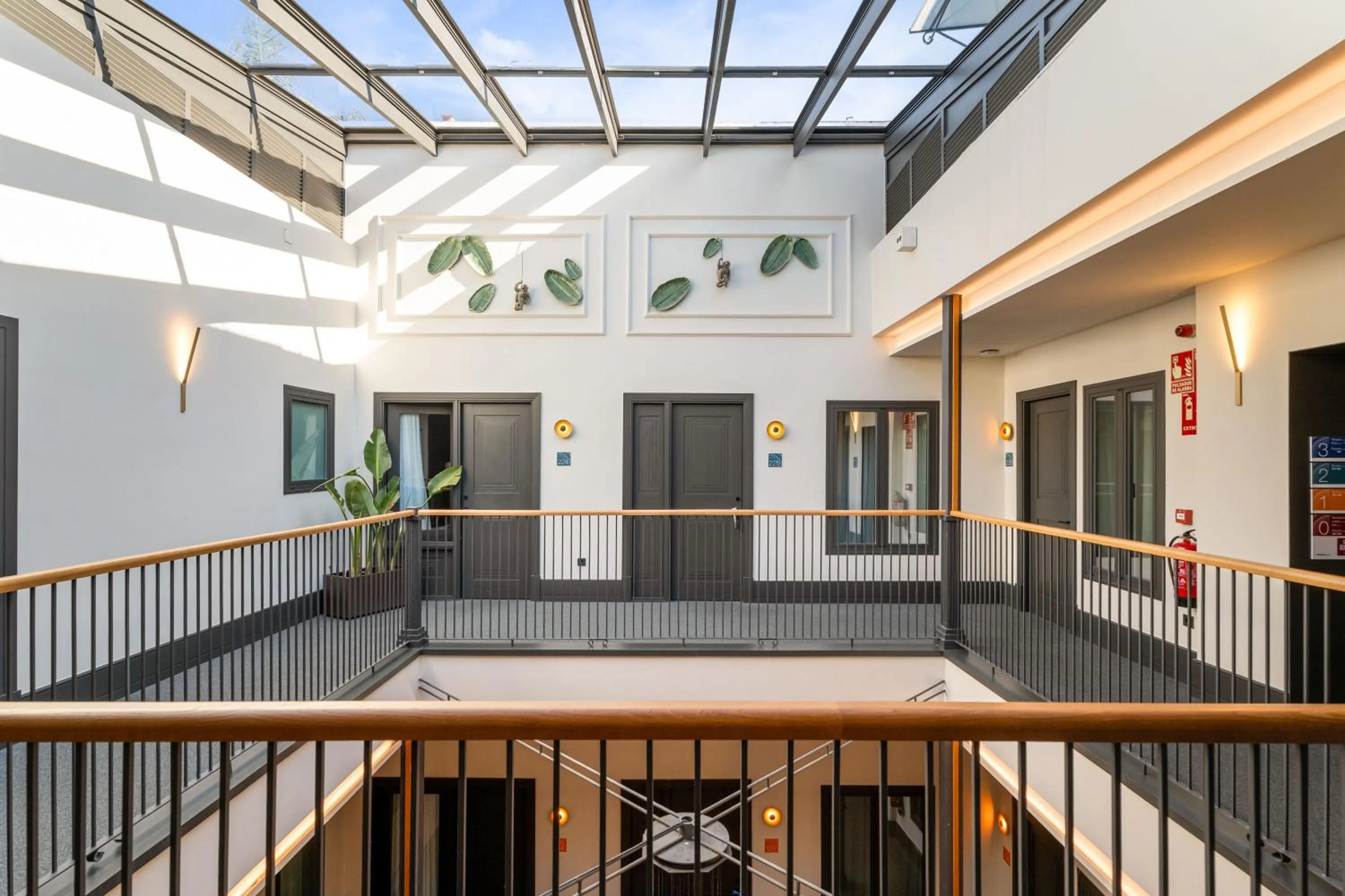 Casa Alhaja by Shiadu