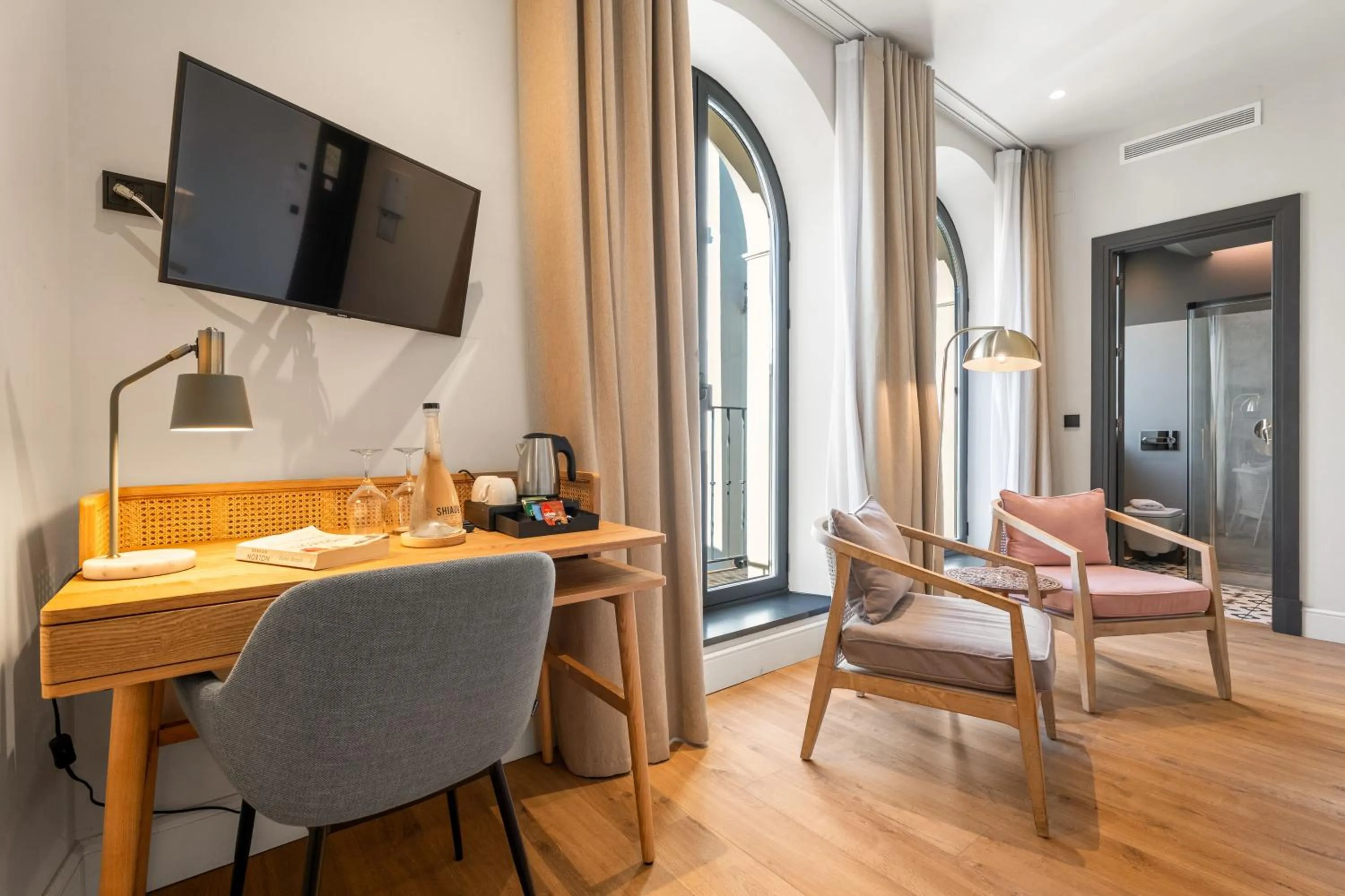 Casa Alhaja by Shiadu