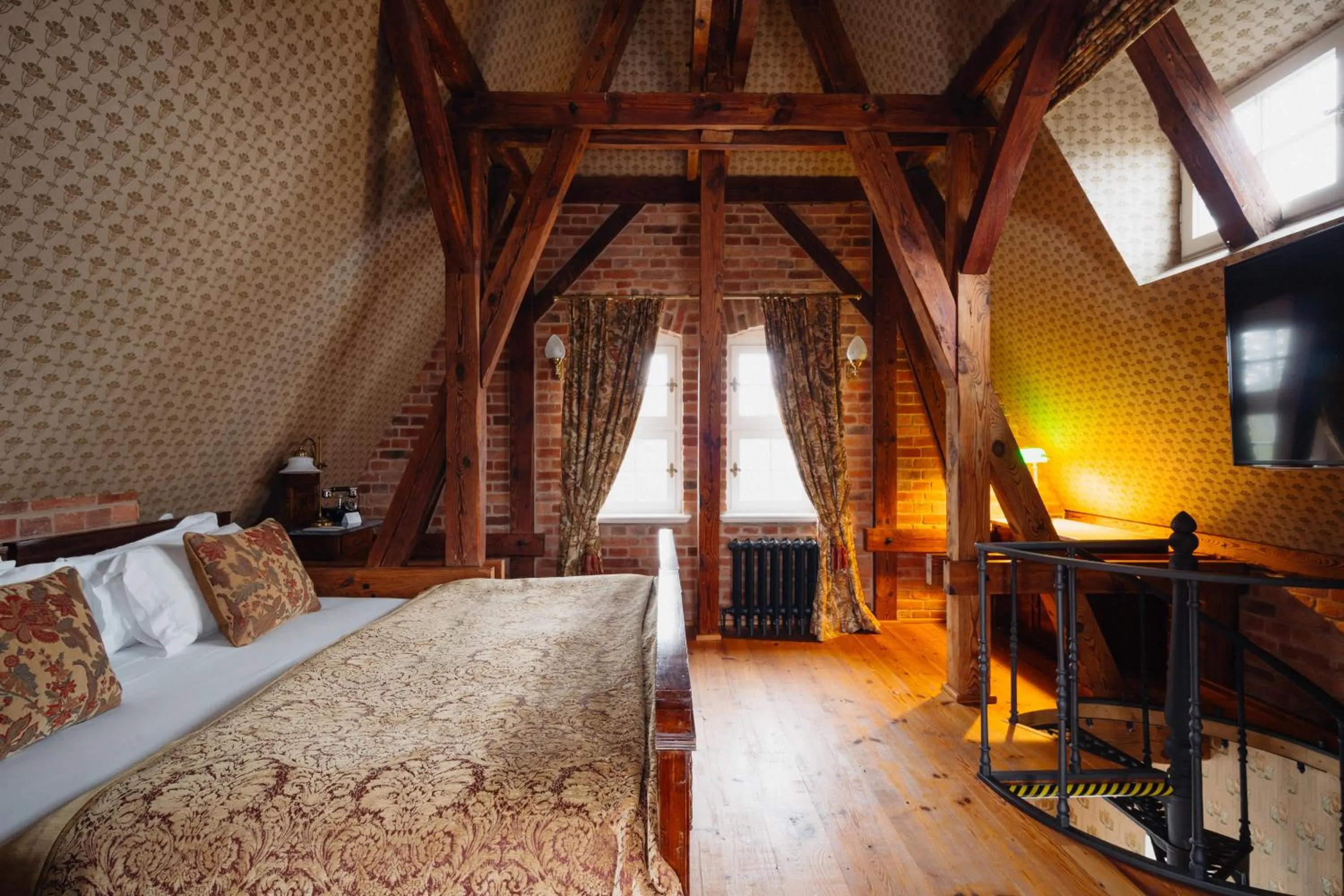 Bed in Pałac Ciekocinko Hotel Resort & Wellness