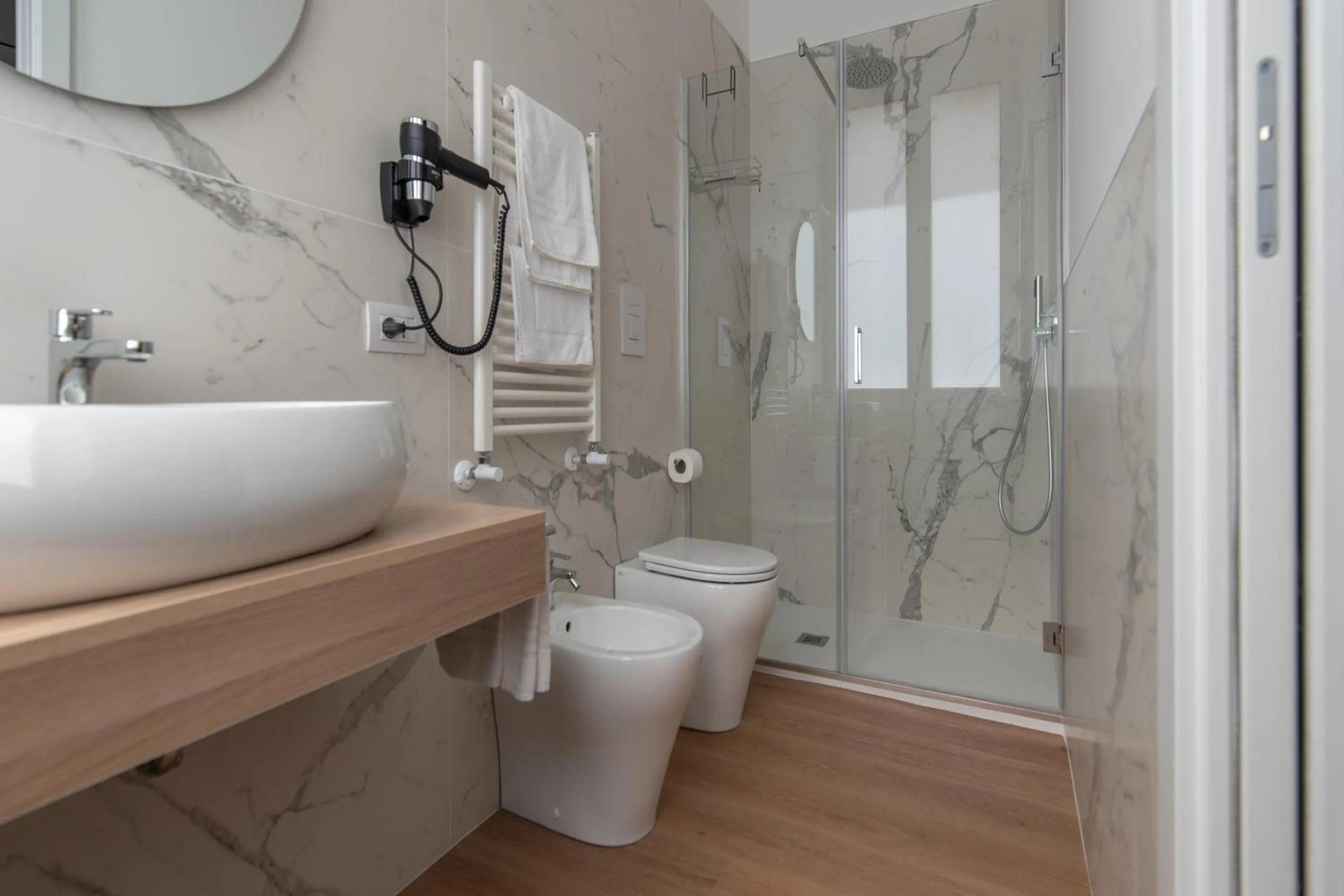 Bathroom in Nolana 28 Rooms in Naples