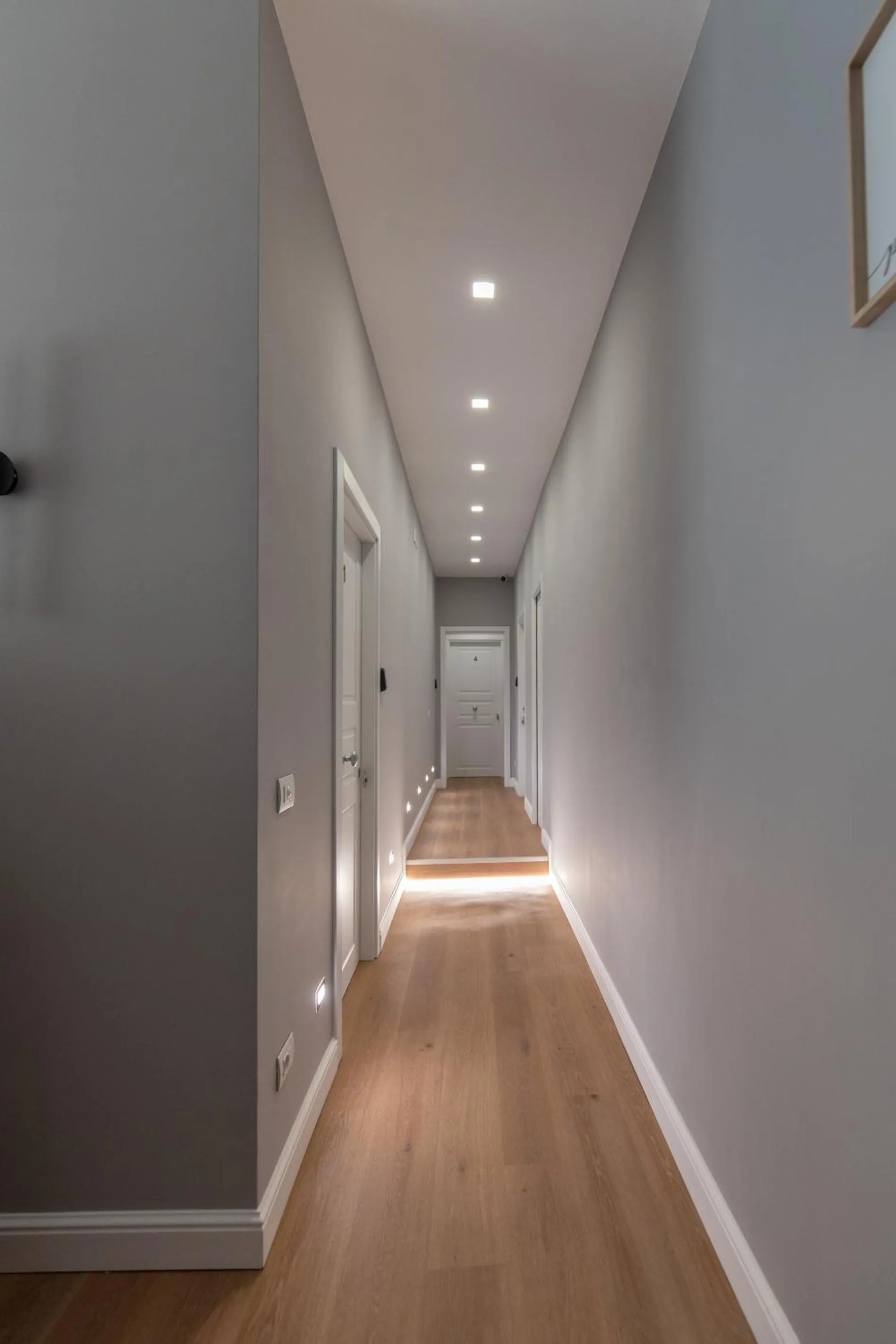 Nolana 28 Rooms in Naples