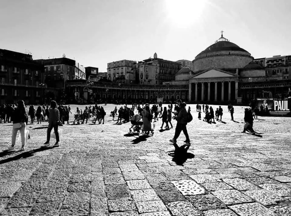 Nolana 28 Rooms in Naples