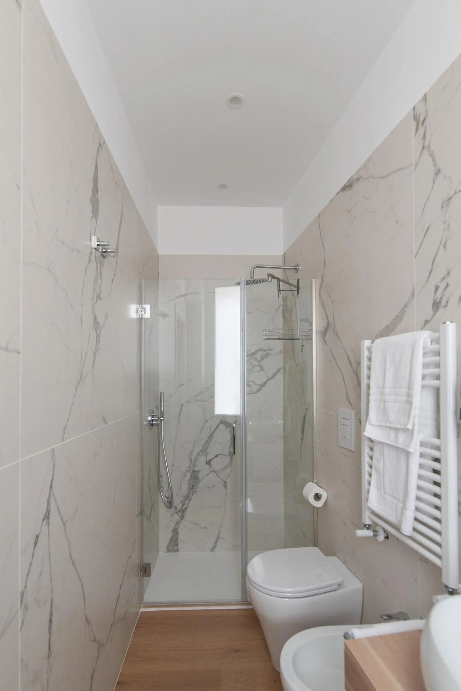 Bathroom in Nolana 28 Rooms in Naples